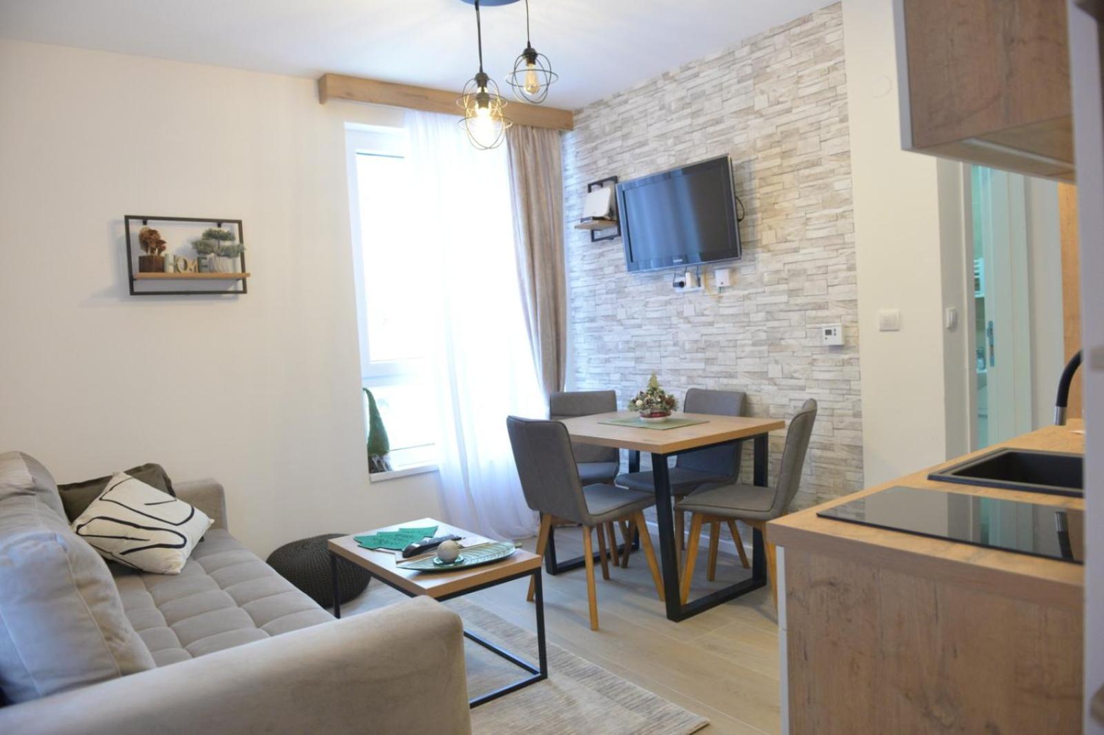 Apartman Bella Vista Jahorina - pogled na stazu
