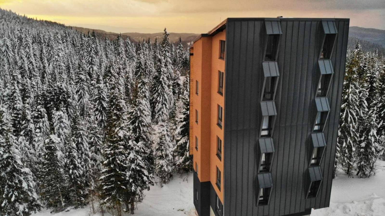 Apartman Bella Vista Jahorina - pogled na stazu