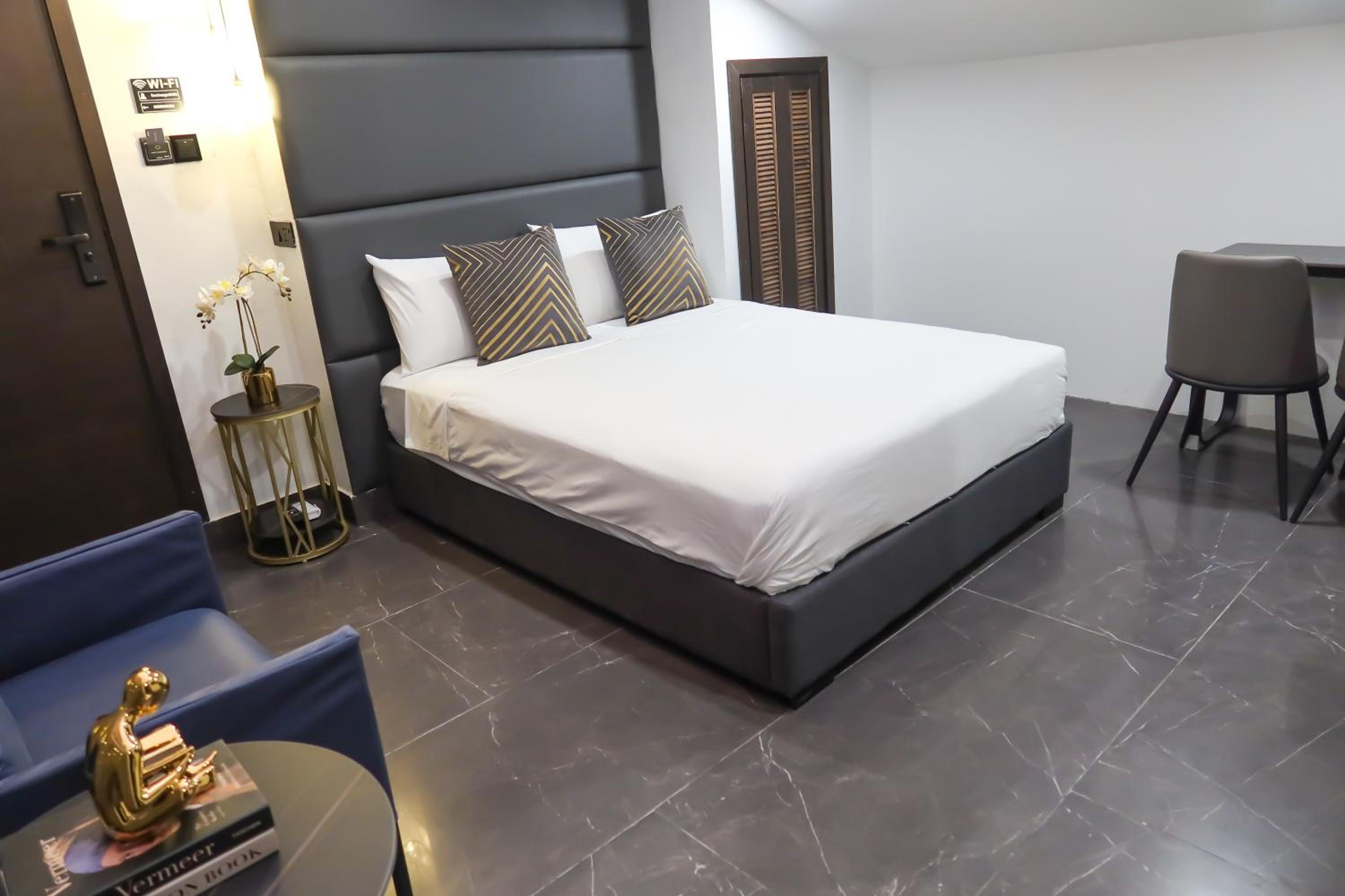 R Residences