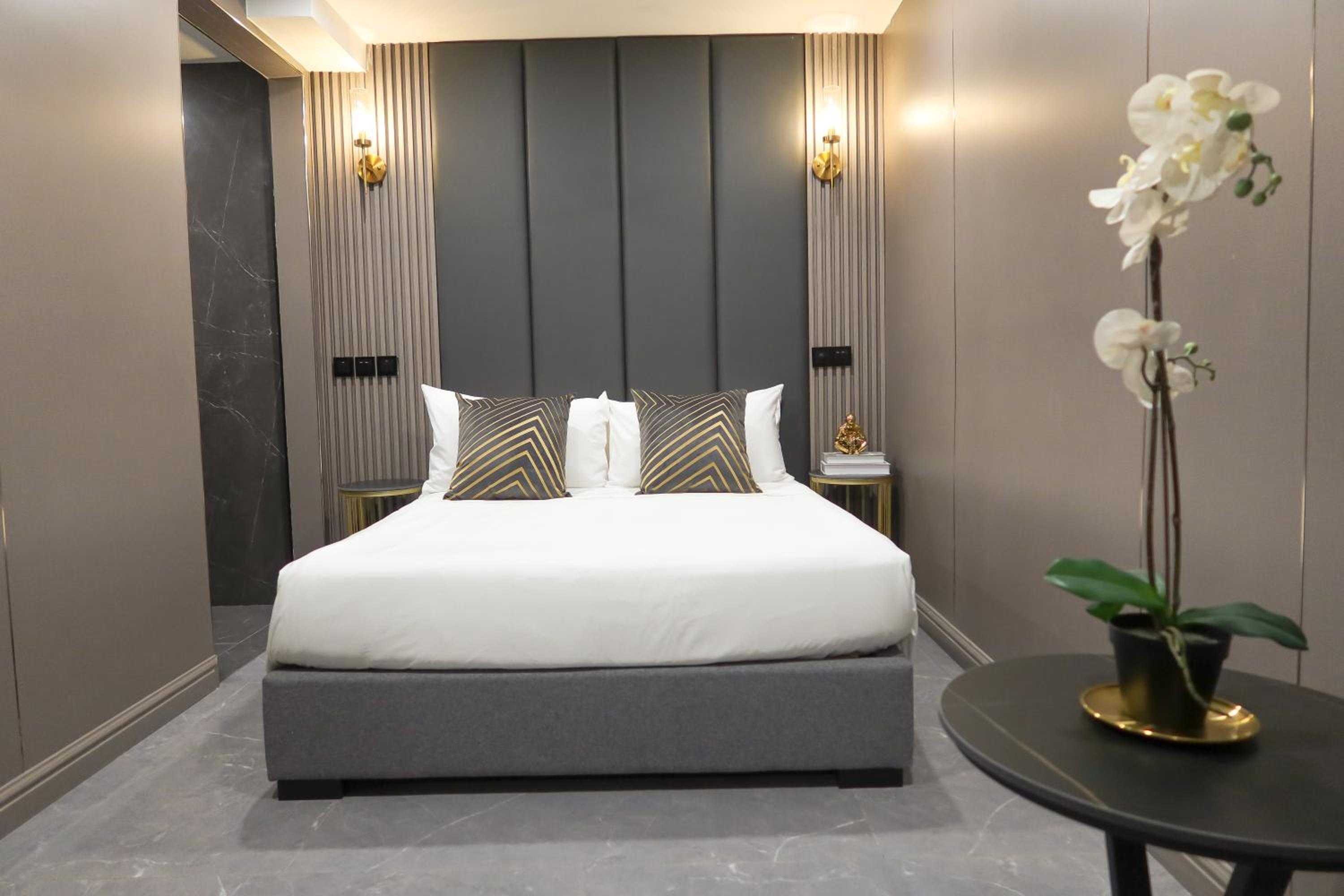 R Residences