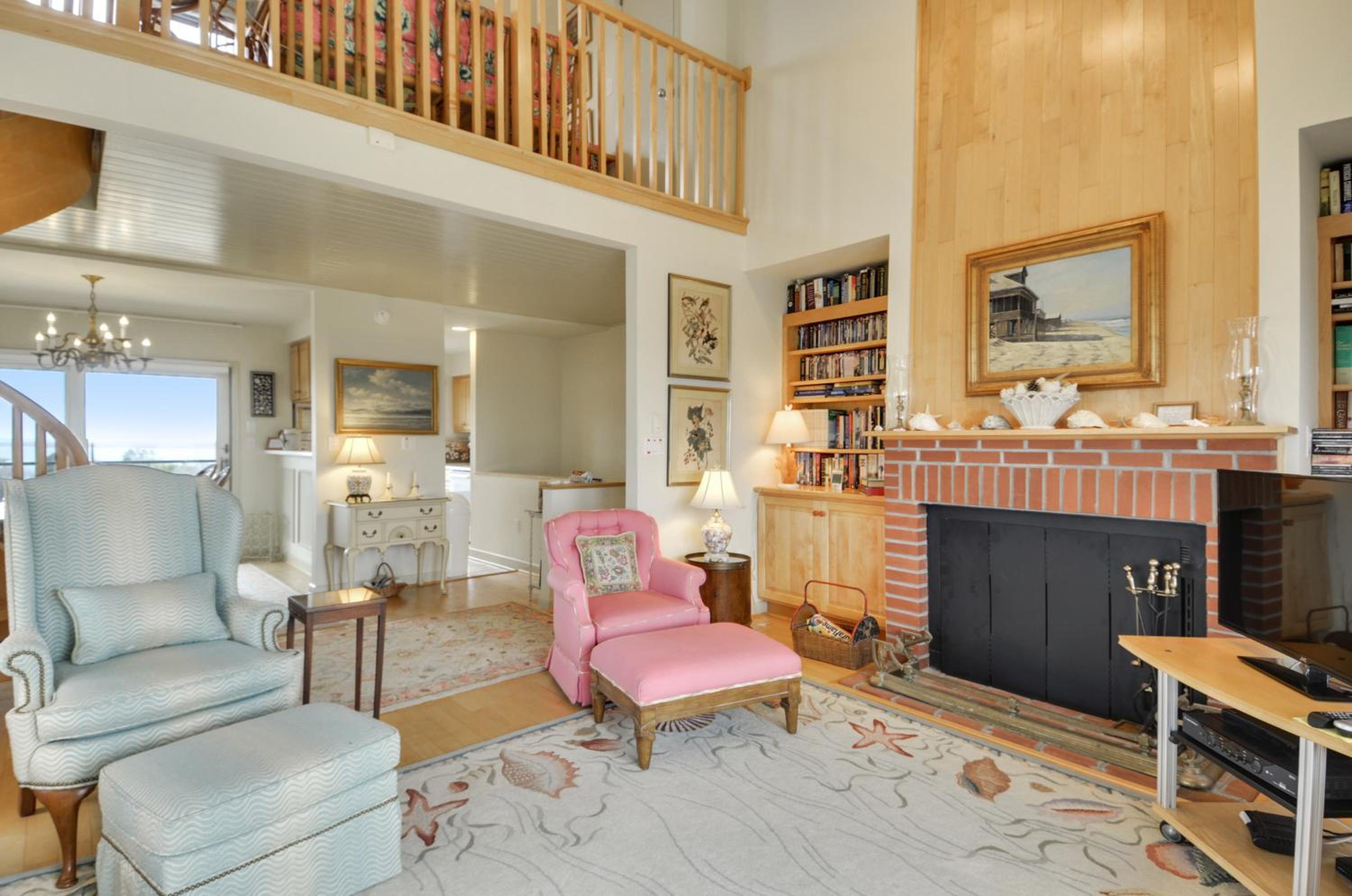 2381 - Peaceable Kingdom by the Sea by Resort Realty view 4