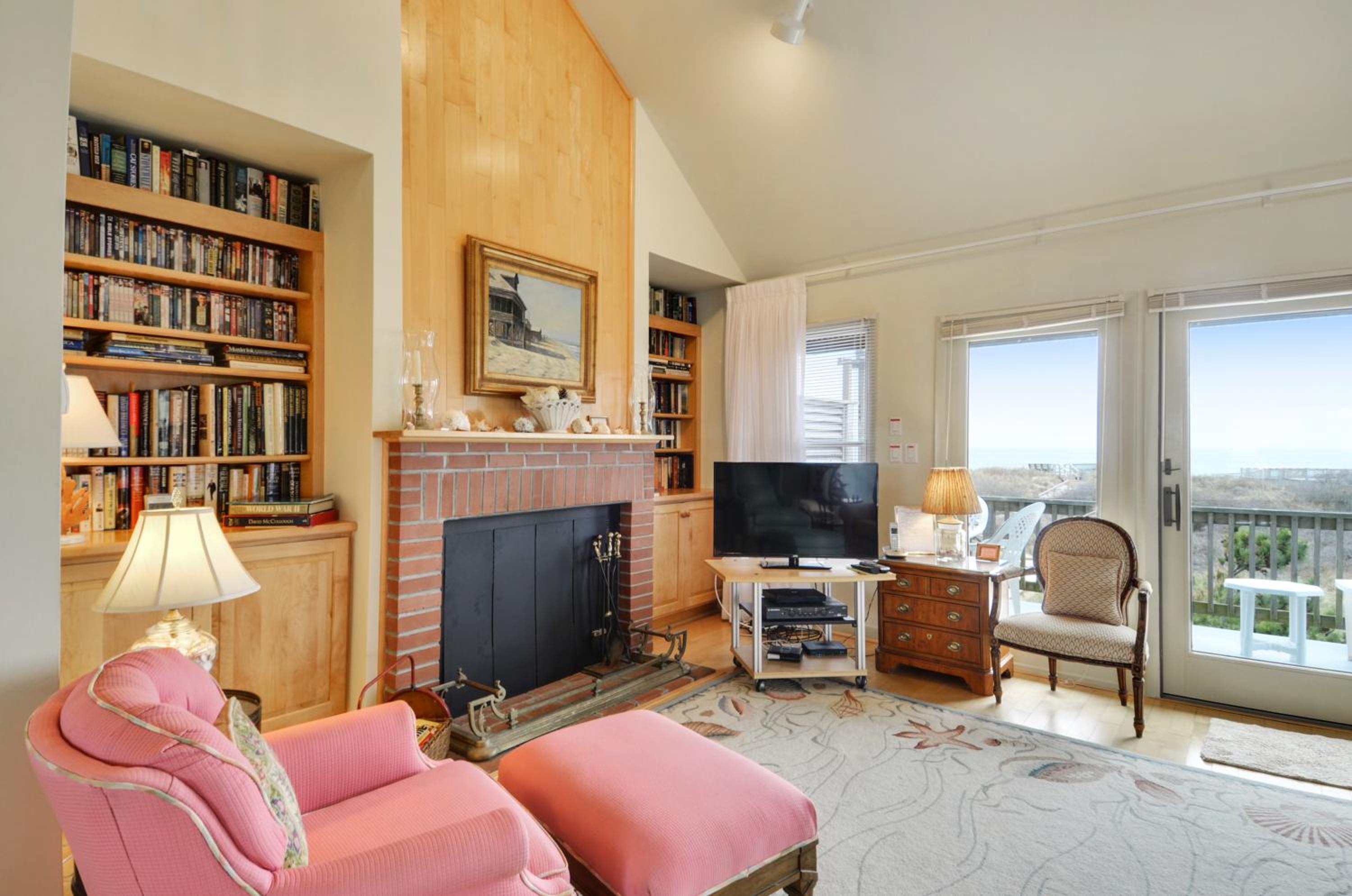 2381 - Peaceable Kingdom by the Sea by Resort Realty view 5