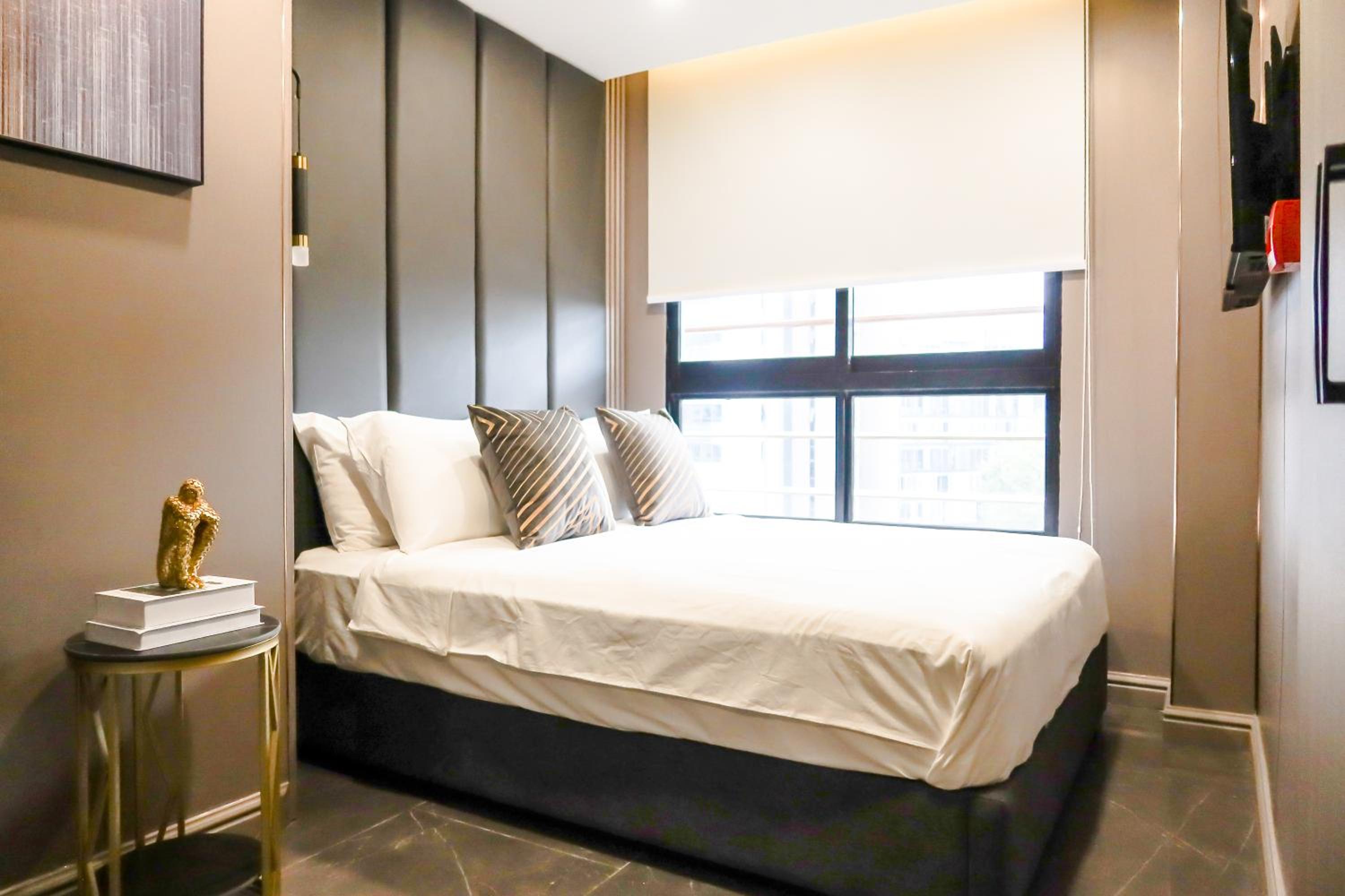 R Residences