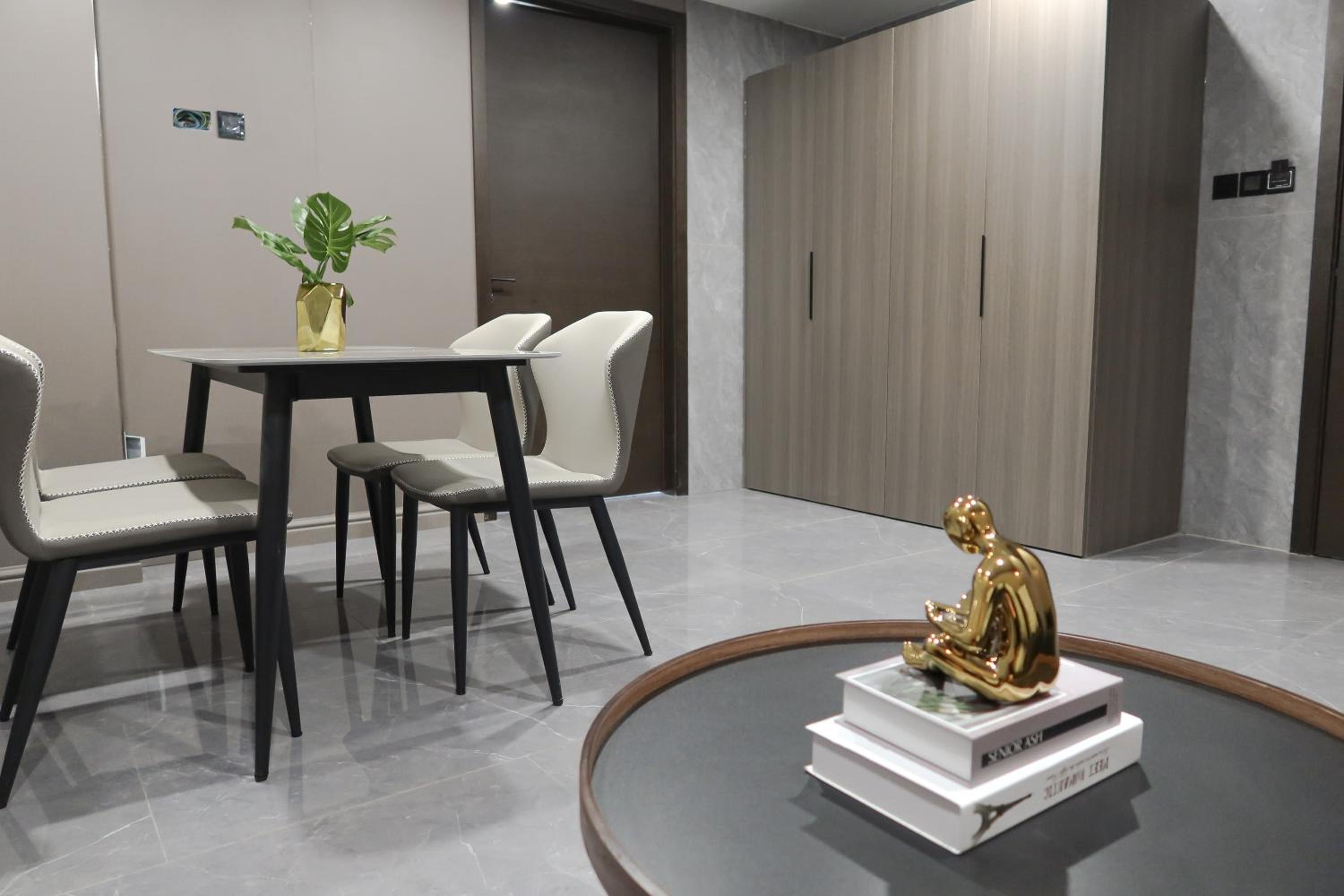 R Residences