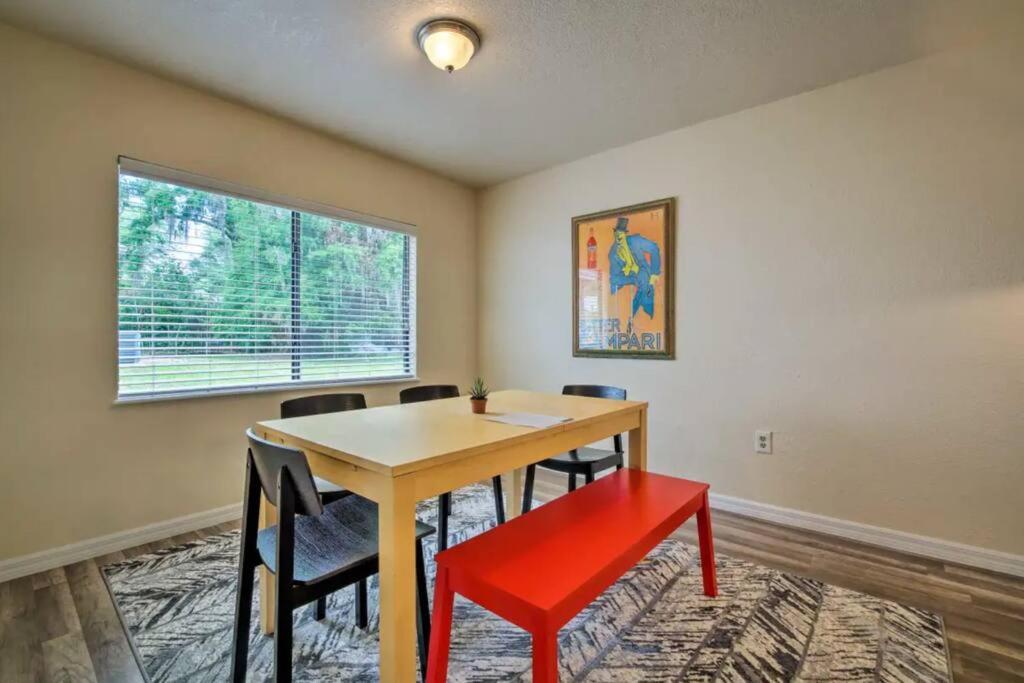 Cute home w/ massage chair and wifi view 3