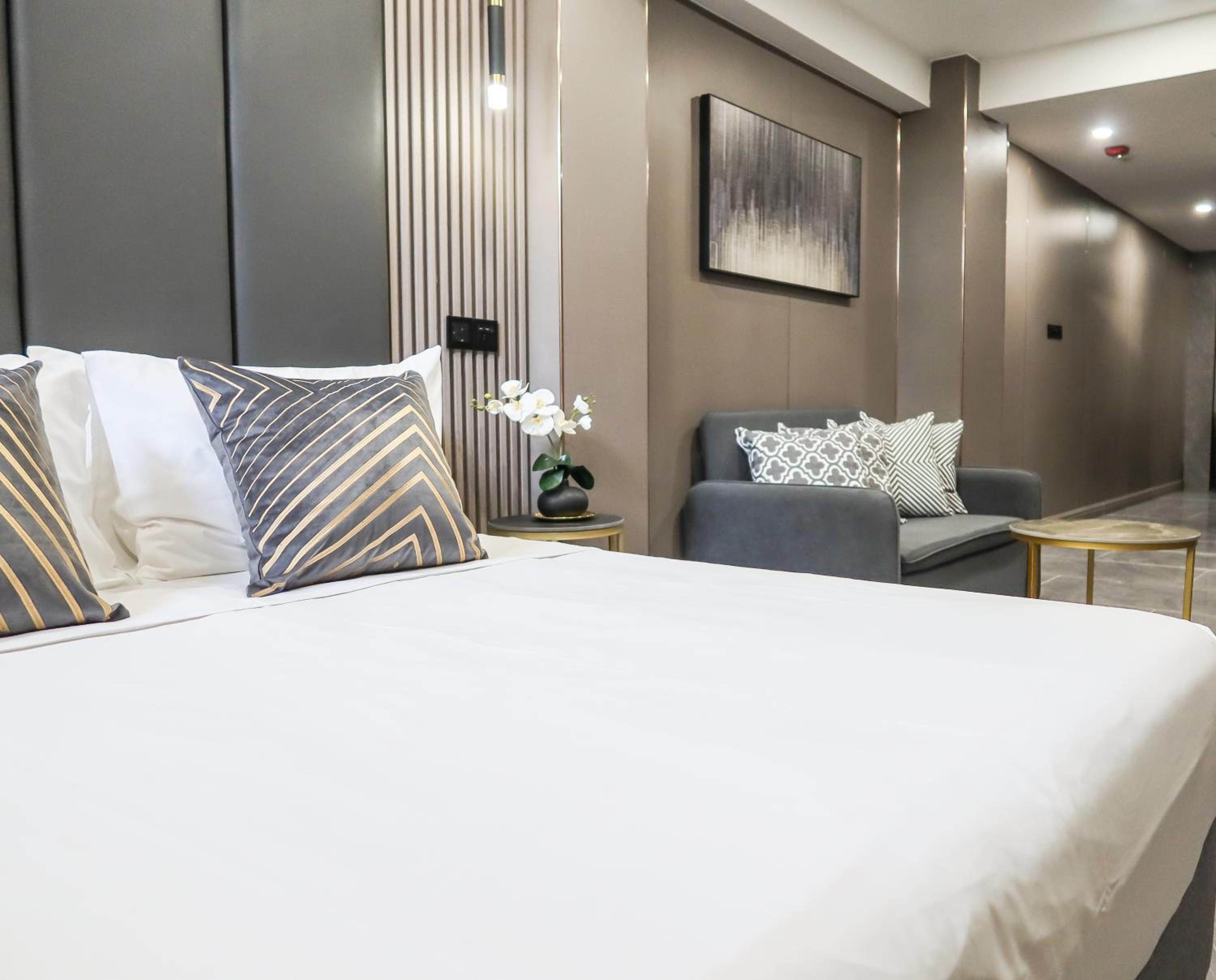 R Residences