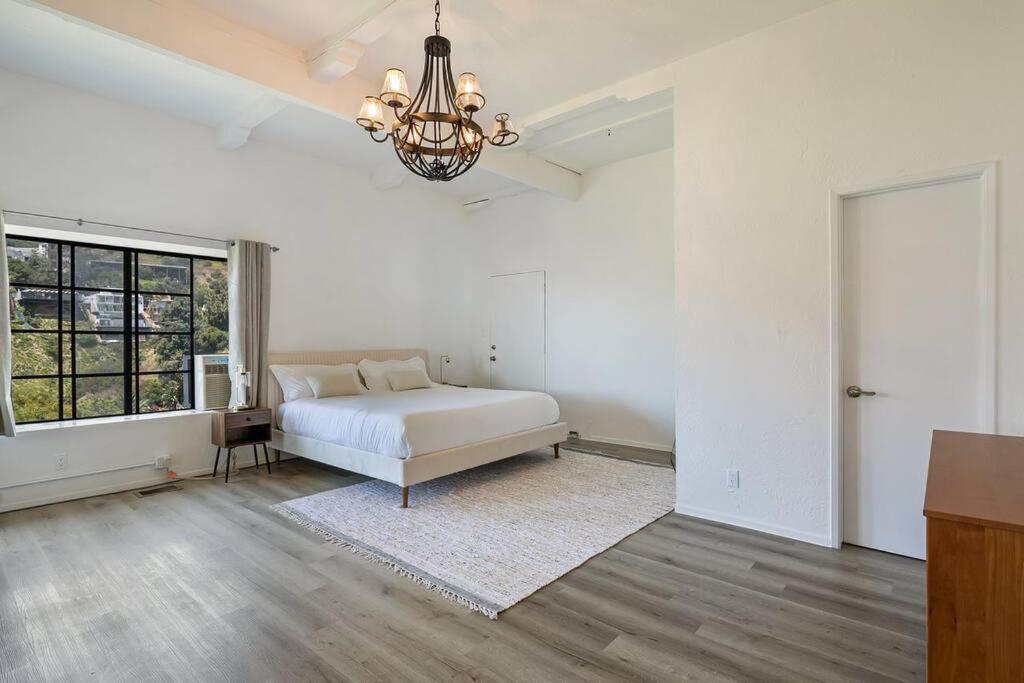 Private, Serene Hollywood Hills Home