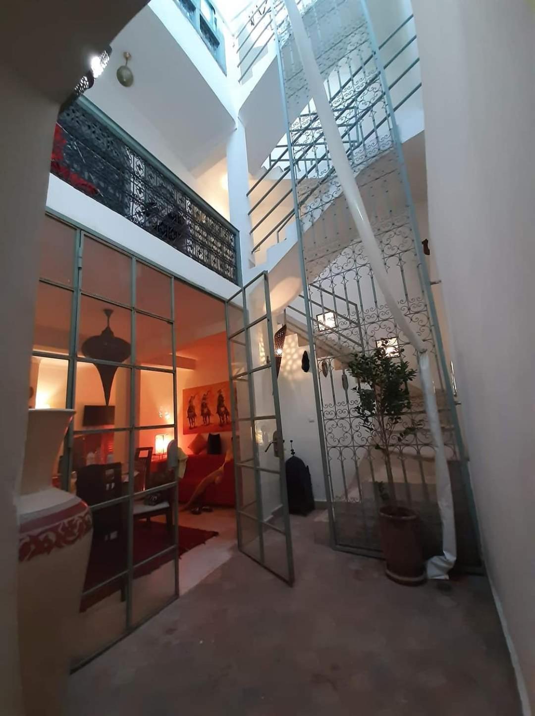 Photo 48