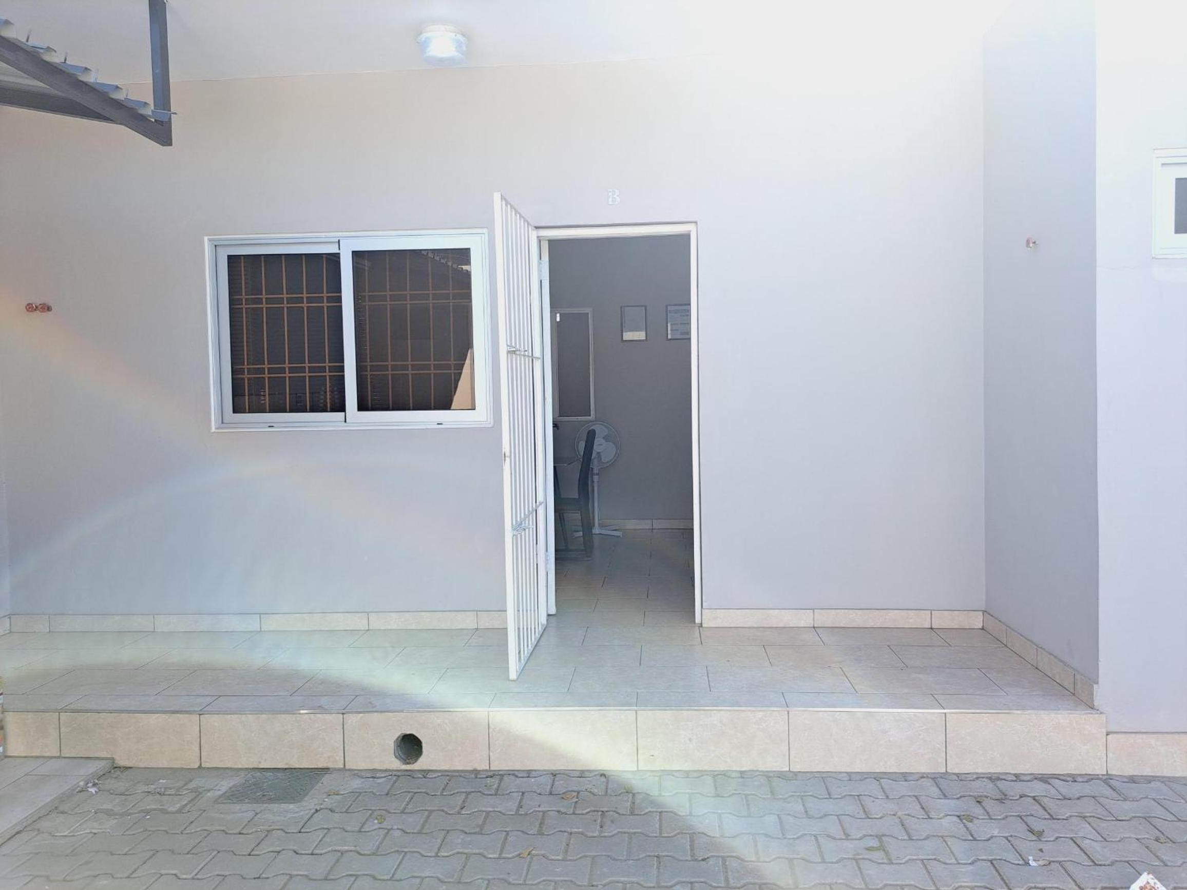 Chonguile Villa 2 Modern Minimalist in Matola