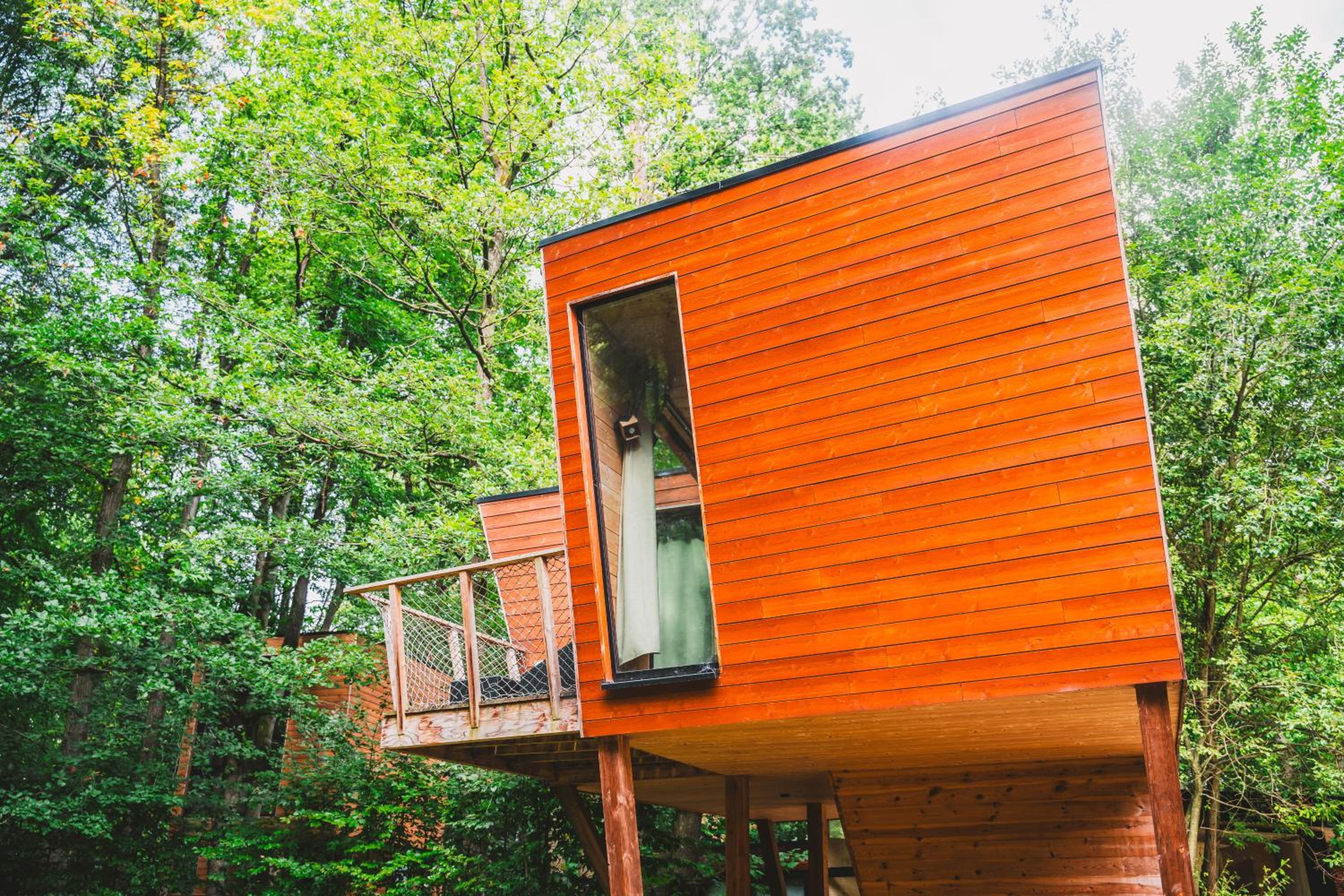 Utopia Village - Art & Nature Lodges
