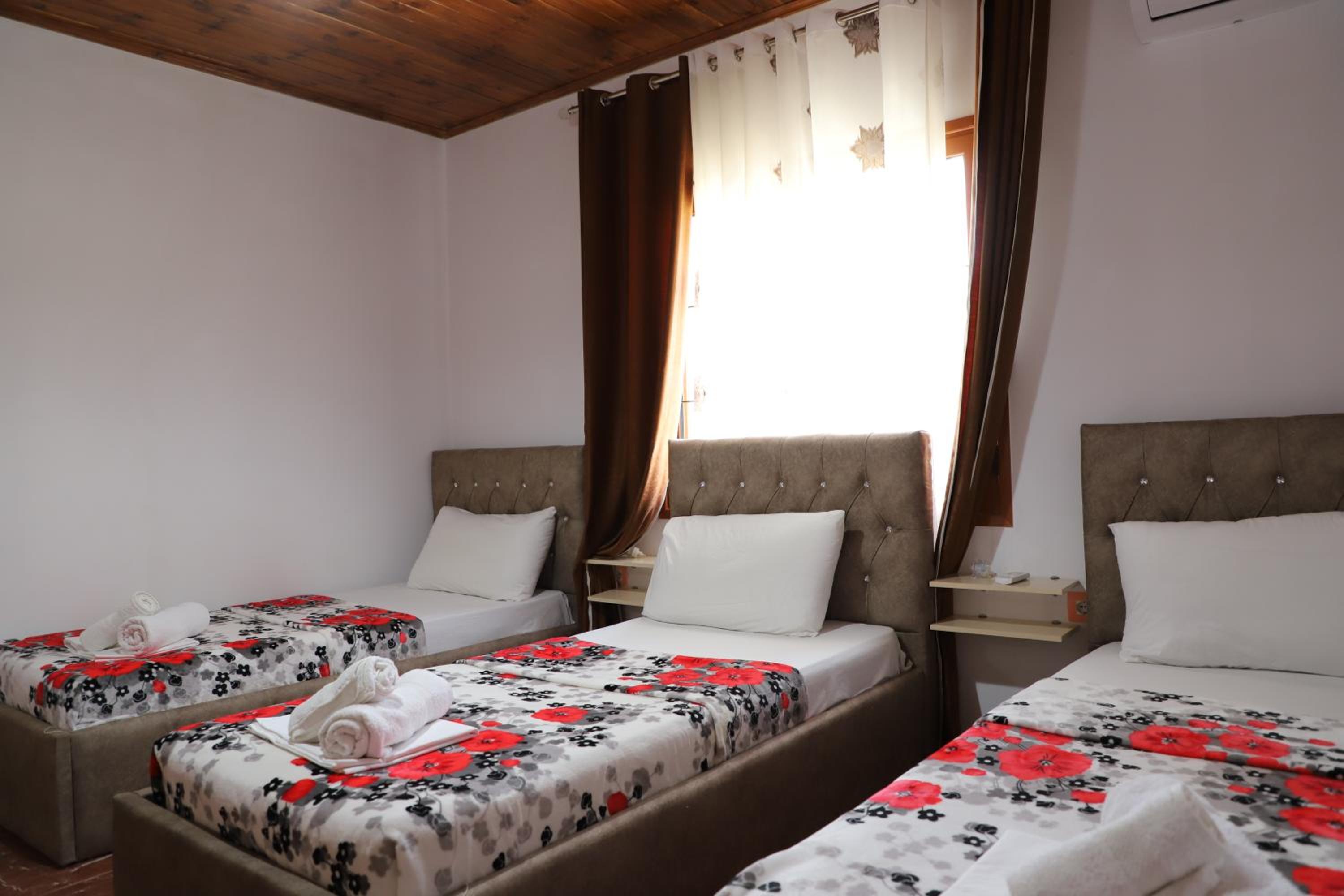 Villa Rexho