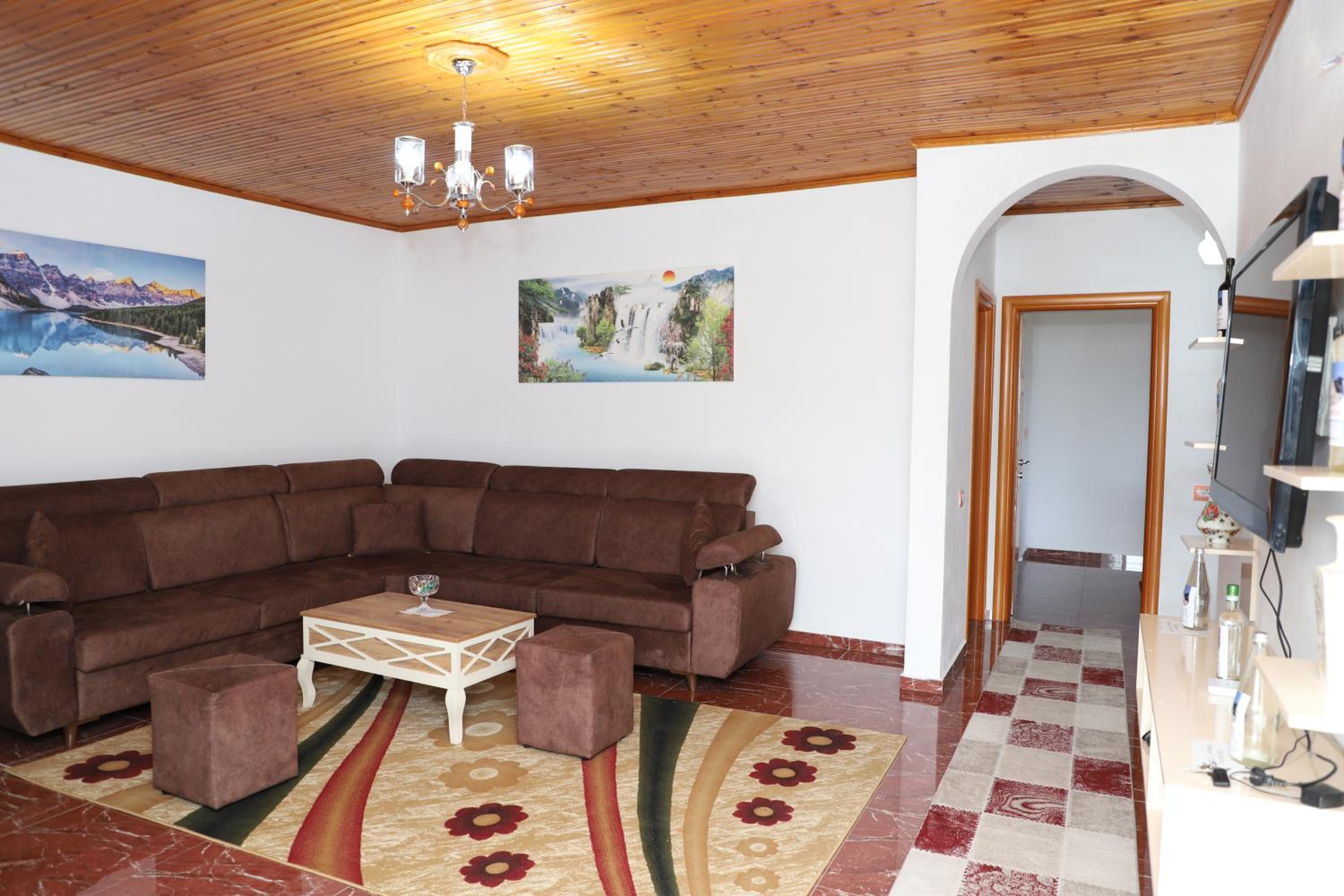 Villa Rexho
