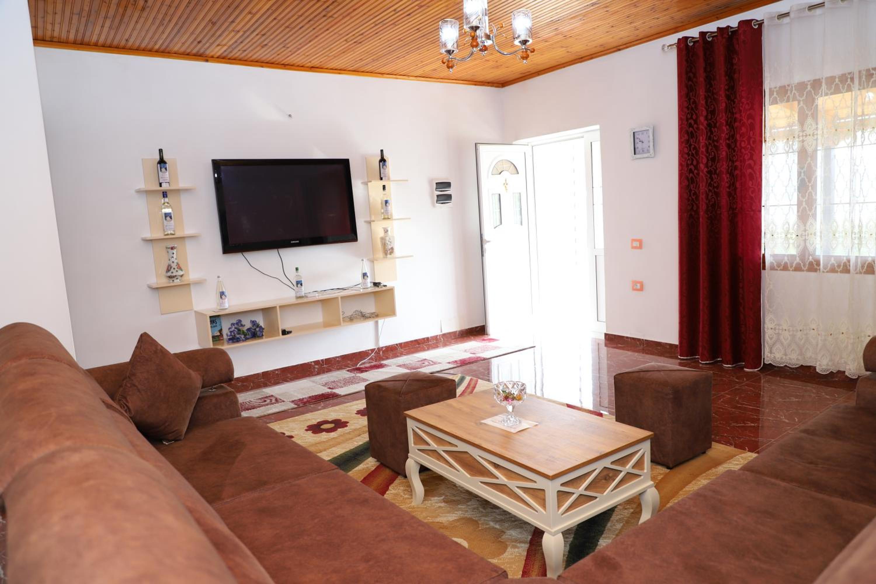 Villa Rexho