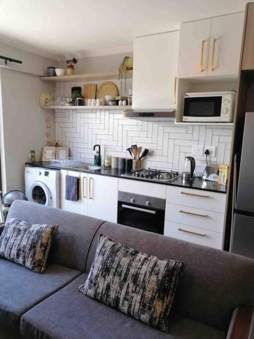 Blouberg Studio