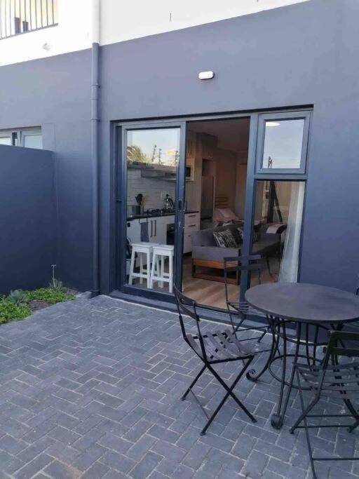 Blouberg Studio