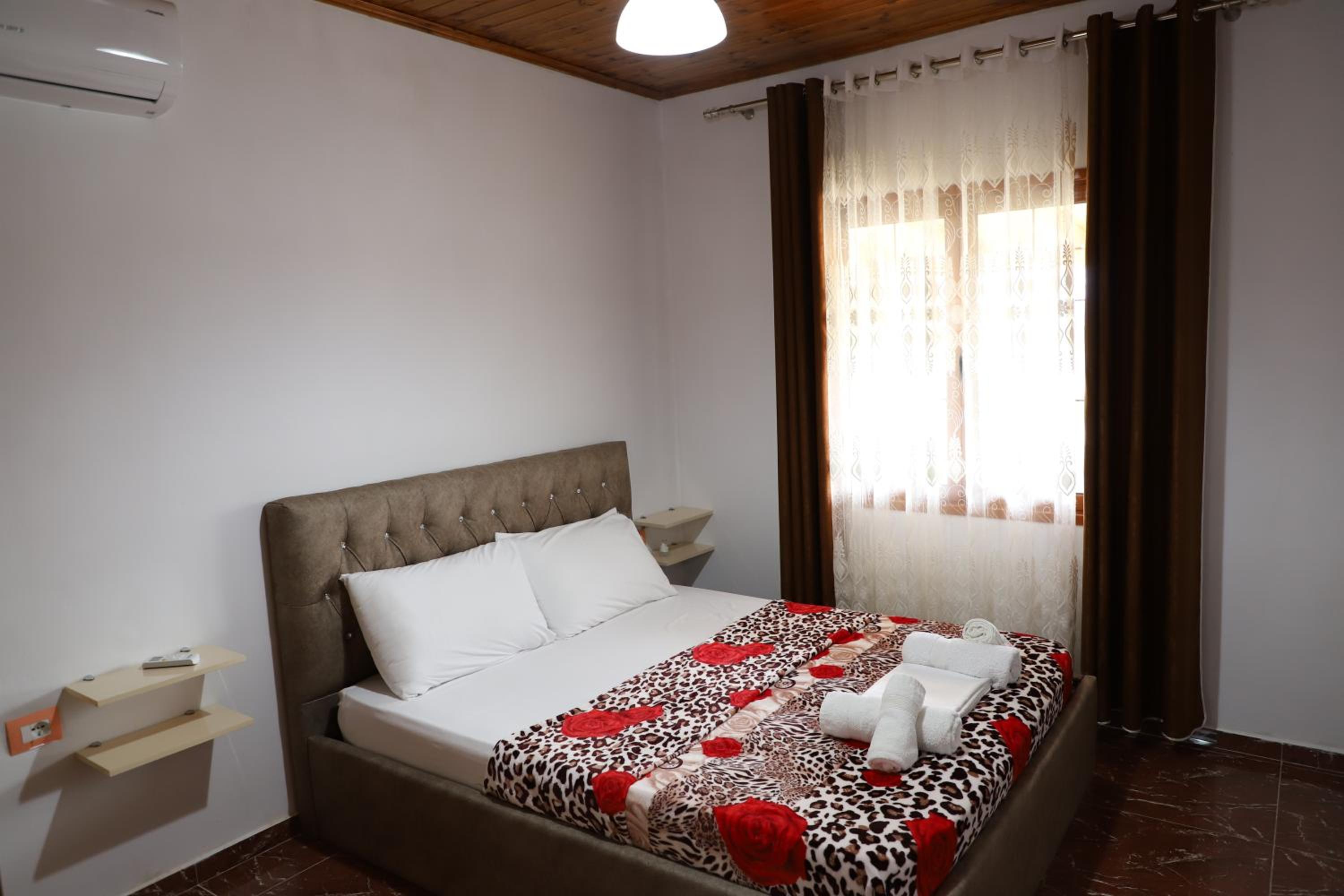 Villa Rexho