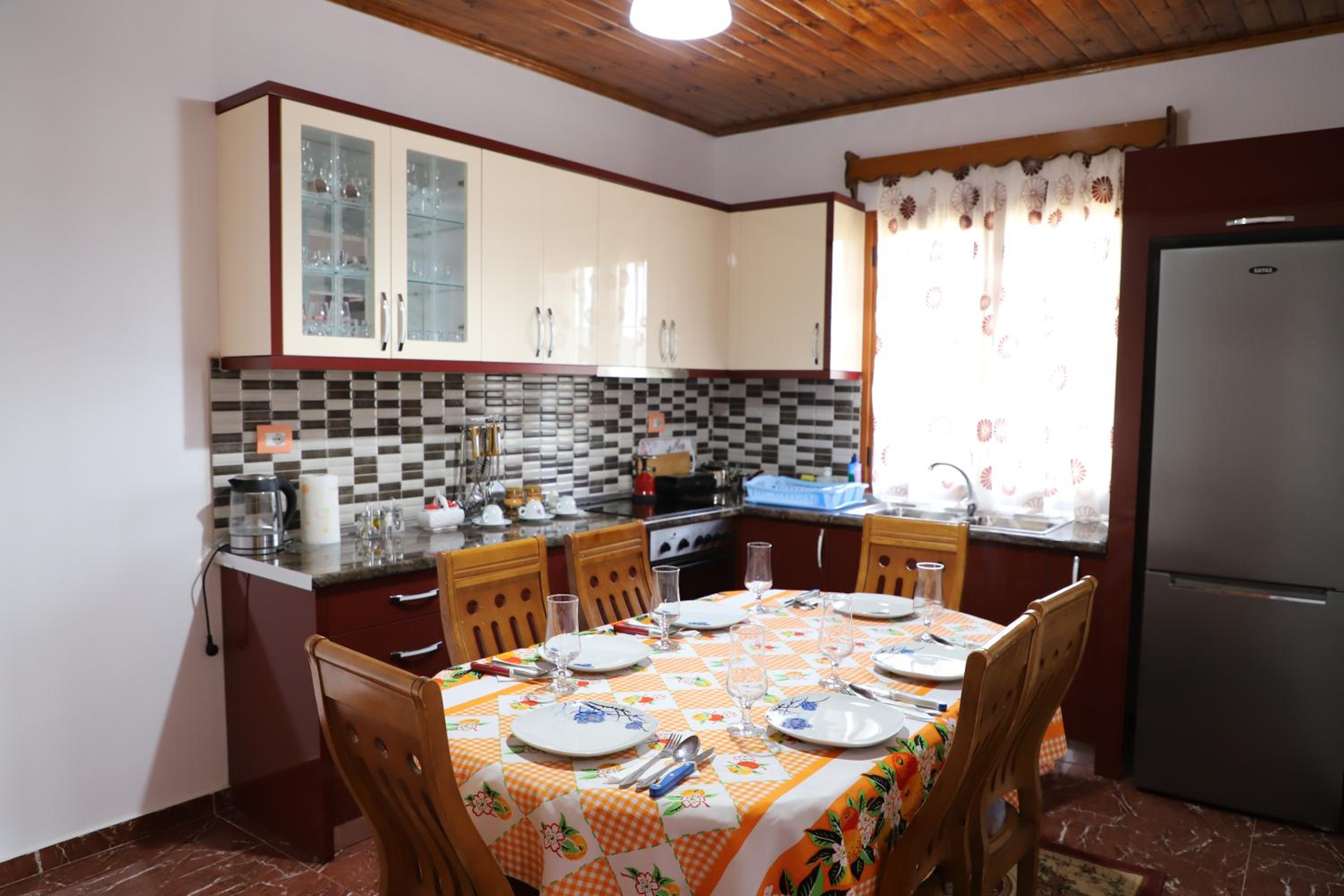 Villa Rexho