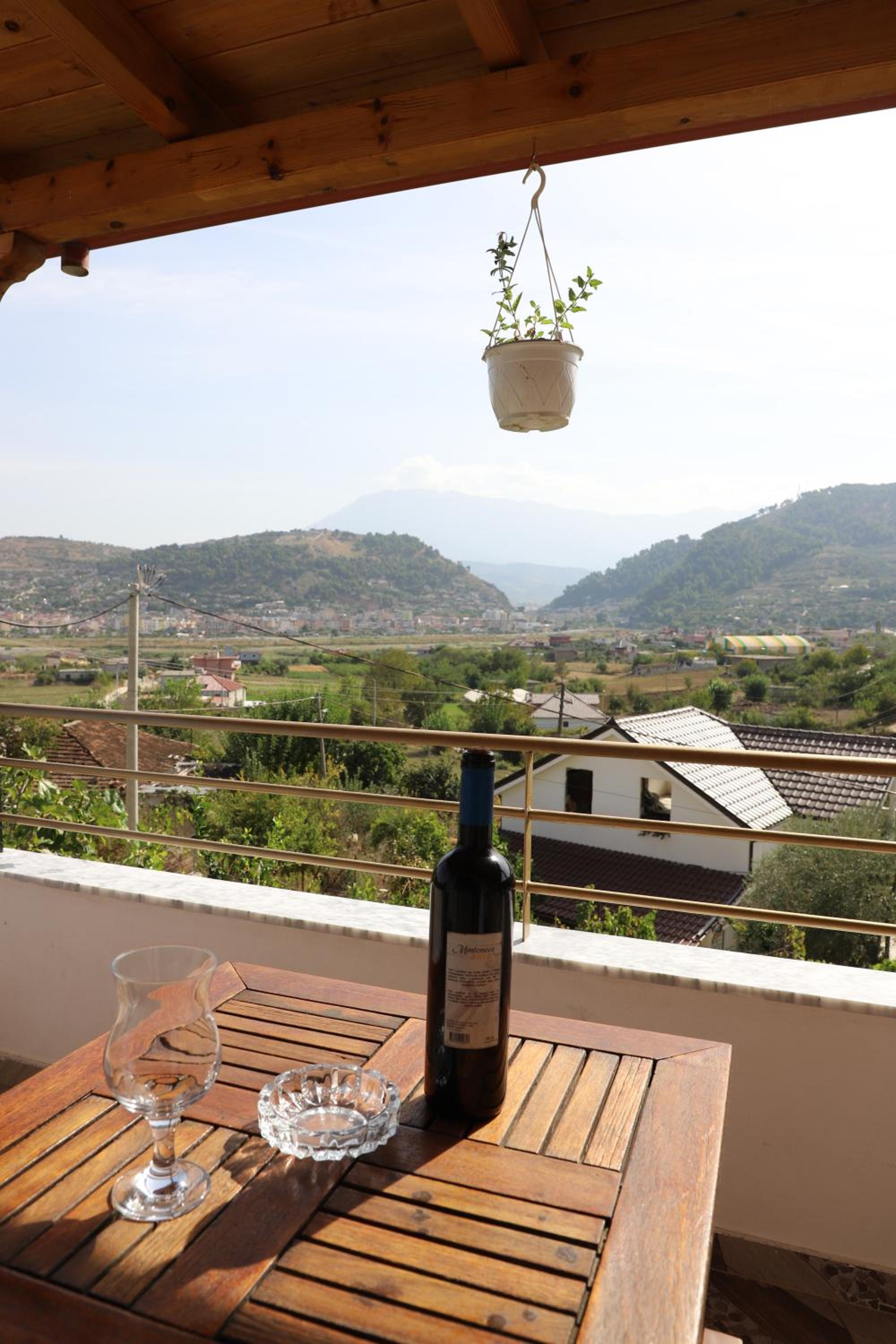 Villa Rexho