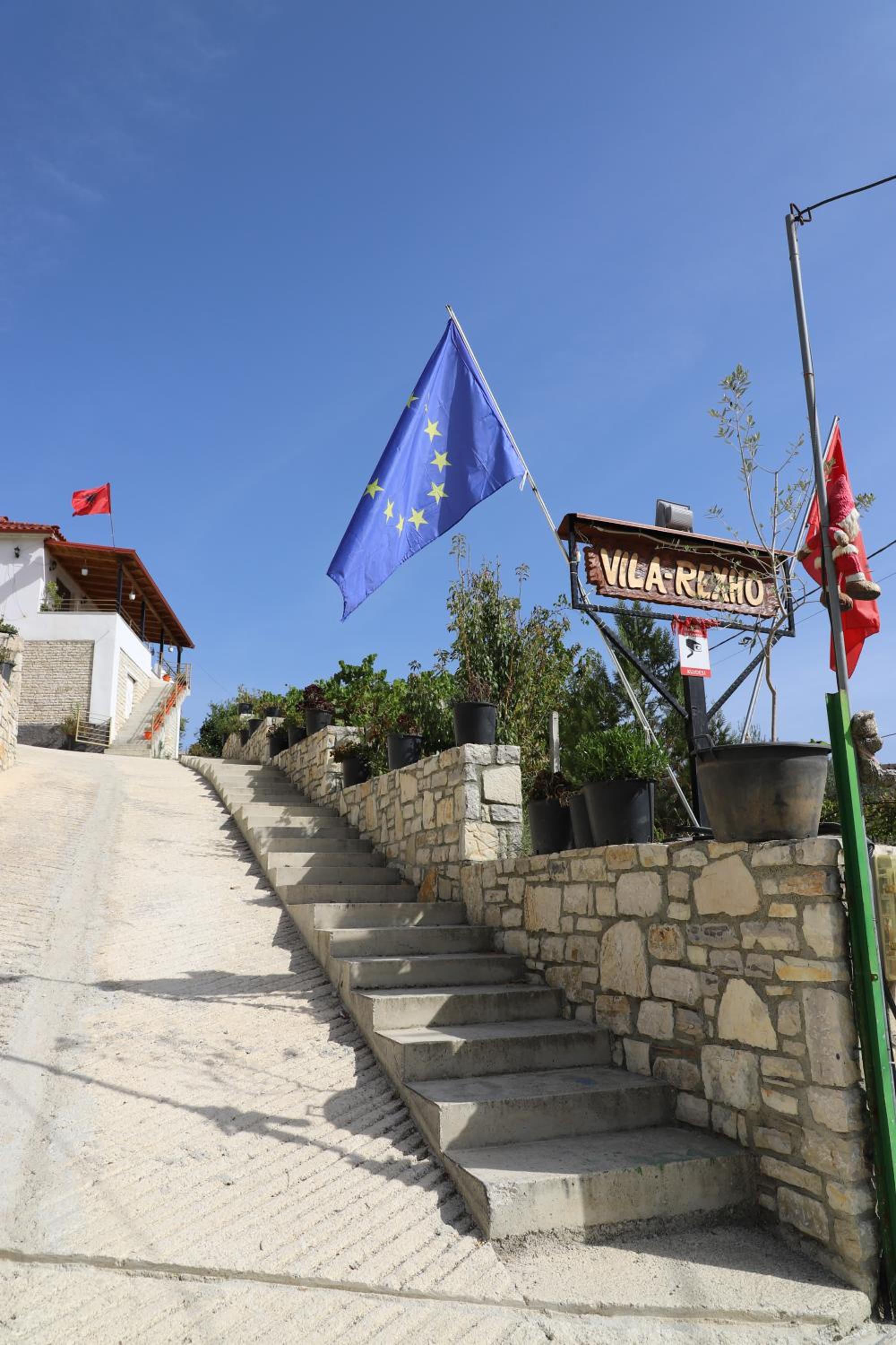 Villa Rexho
