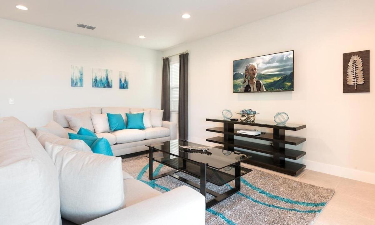 Live Your Adventure Family Villa