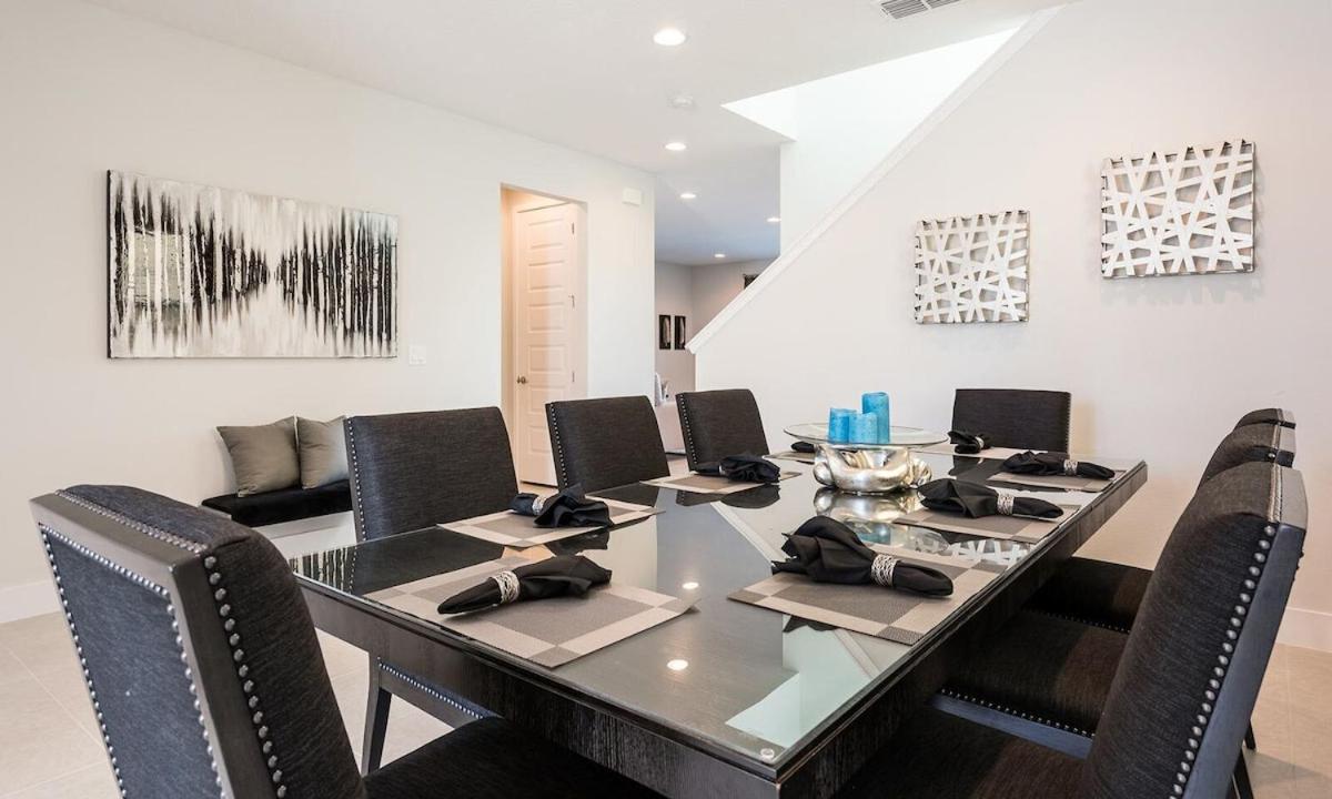 Live Your Adventure Family Villa