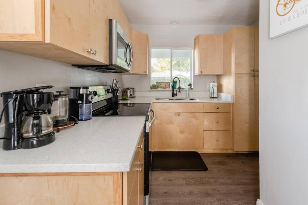 Cute downtown home by Depot Park