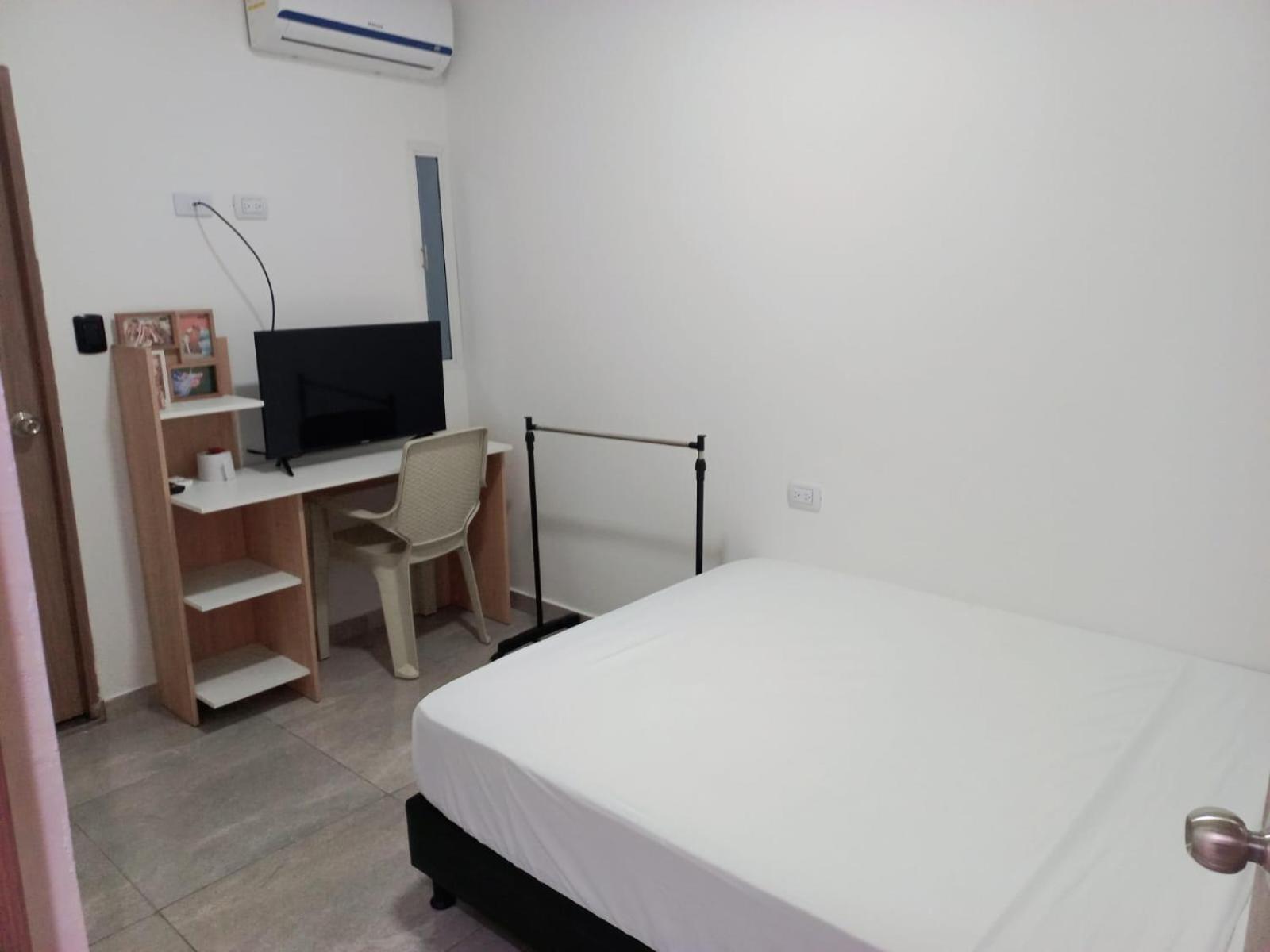 Hostal Emanuel