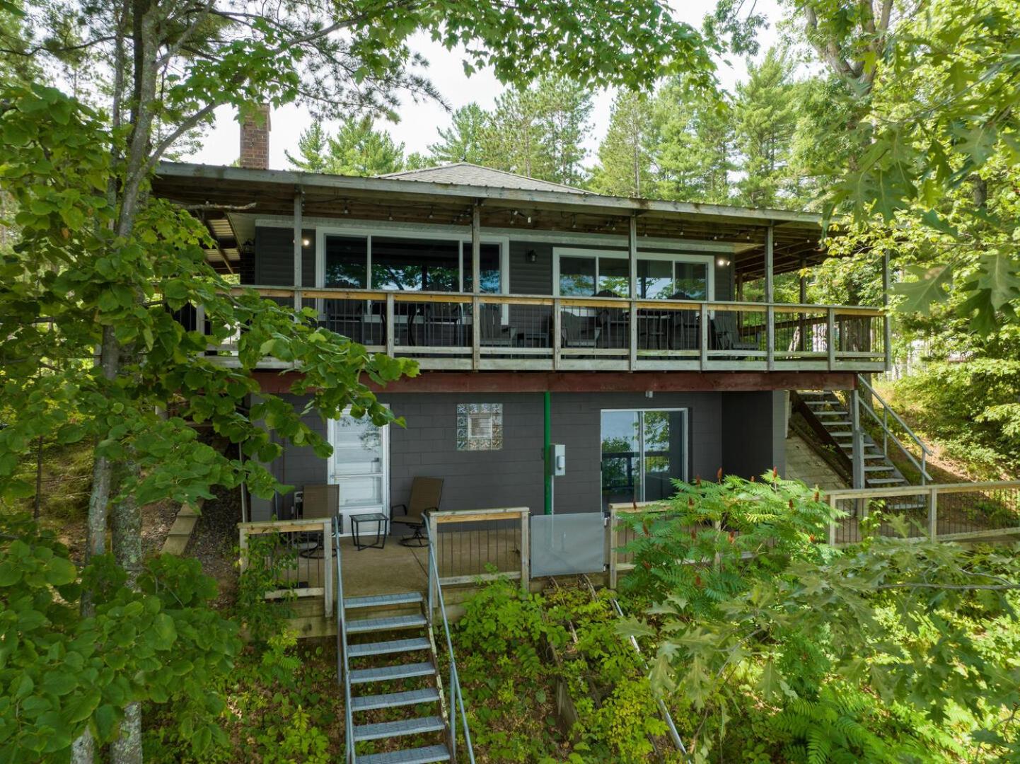 Hillside Hideaway view 5
