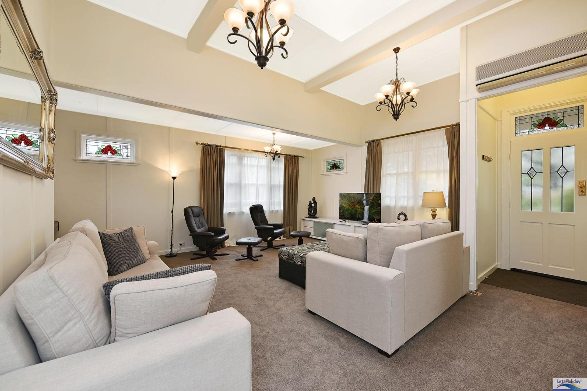 Victoria House Leura