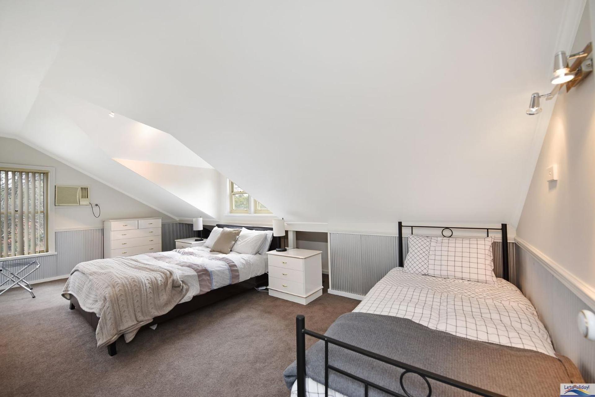 Victoria House Leura