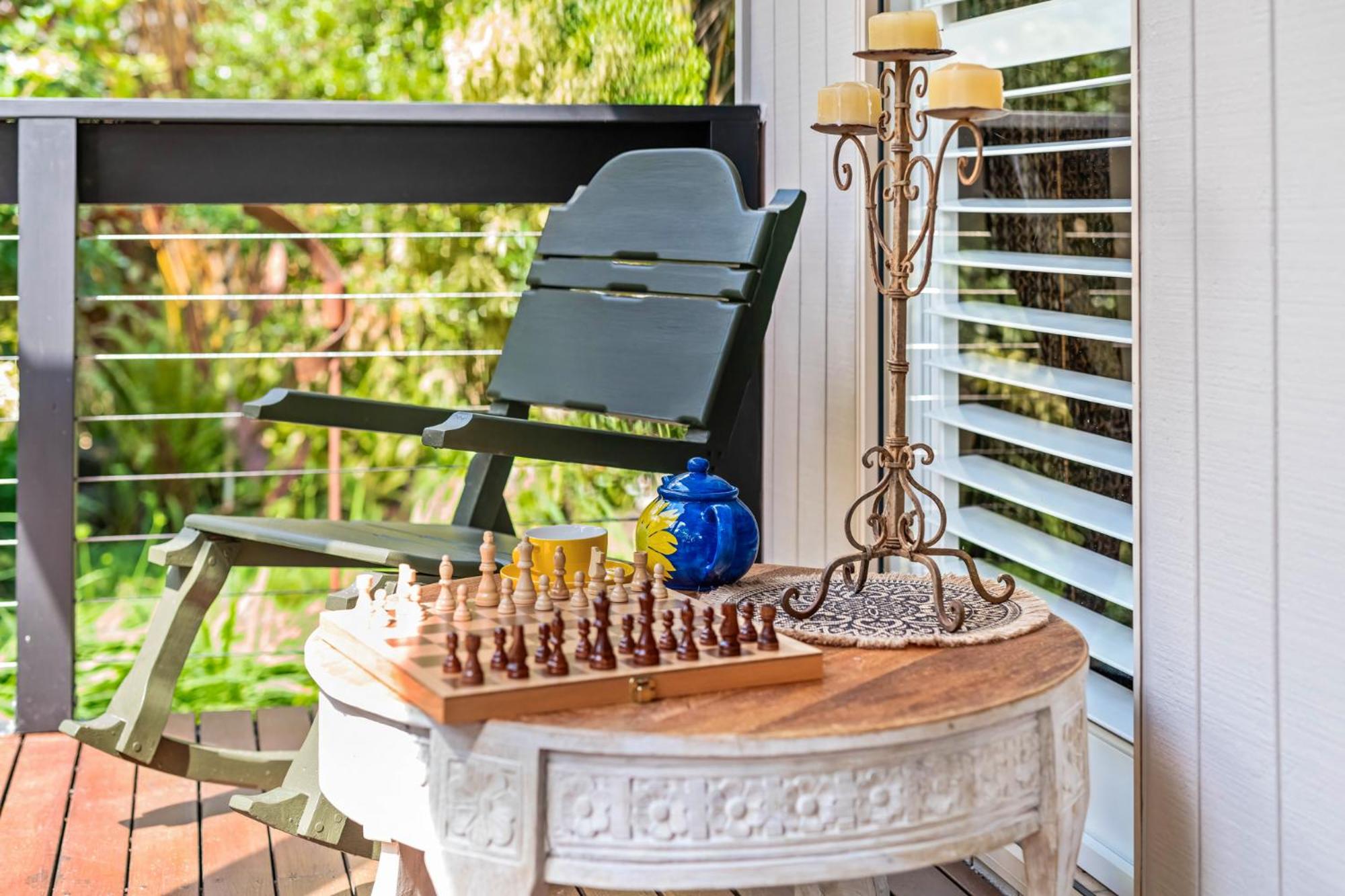 Elevata Villa Montville - Magnesium Spa & Fireplace set in a Lush Tropical Garden