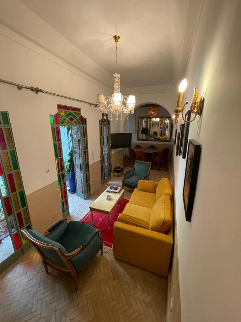 lounge