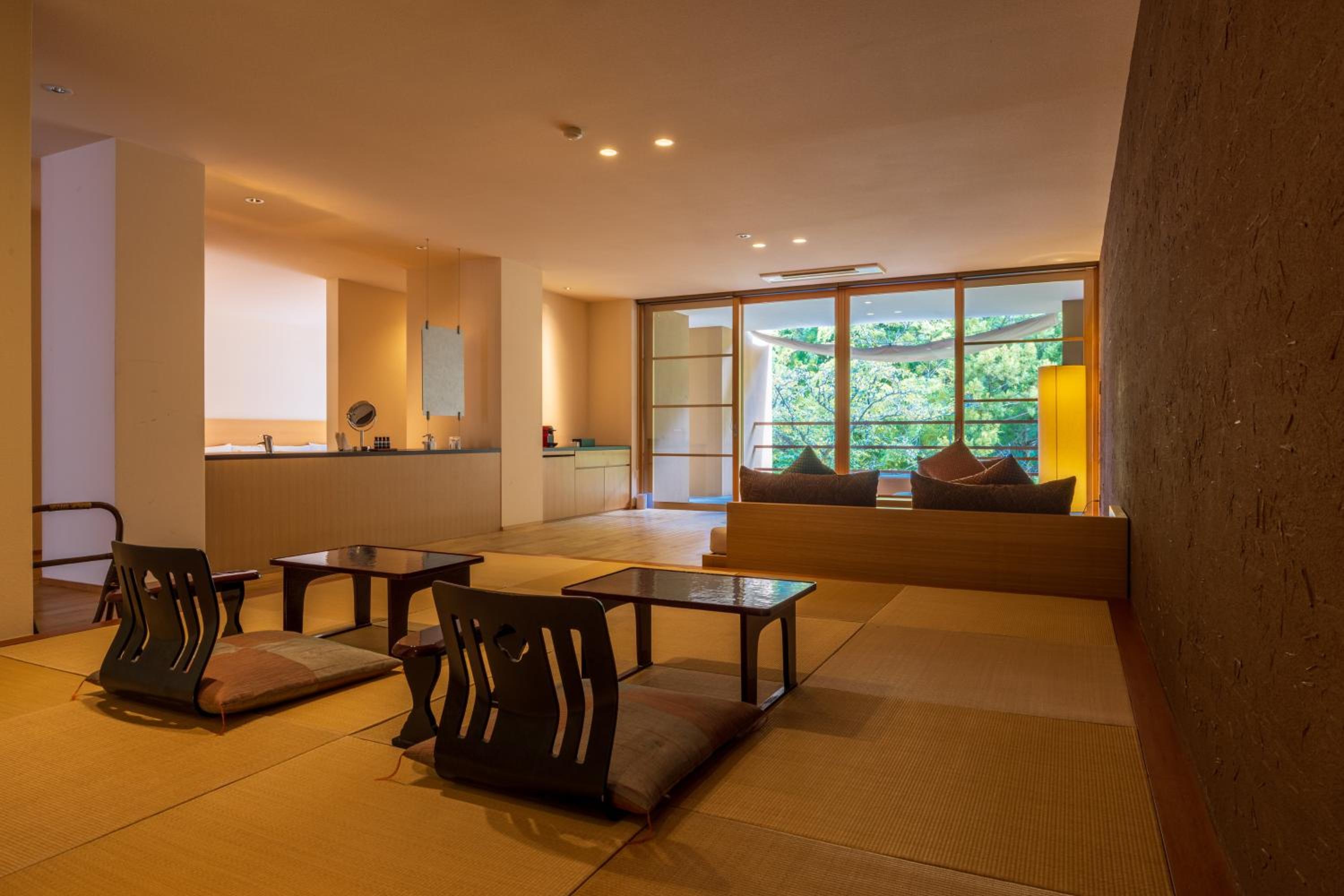 Kinnotake Tonosawa (Adult Only)