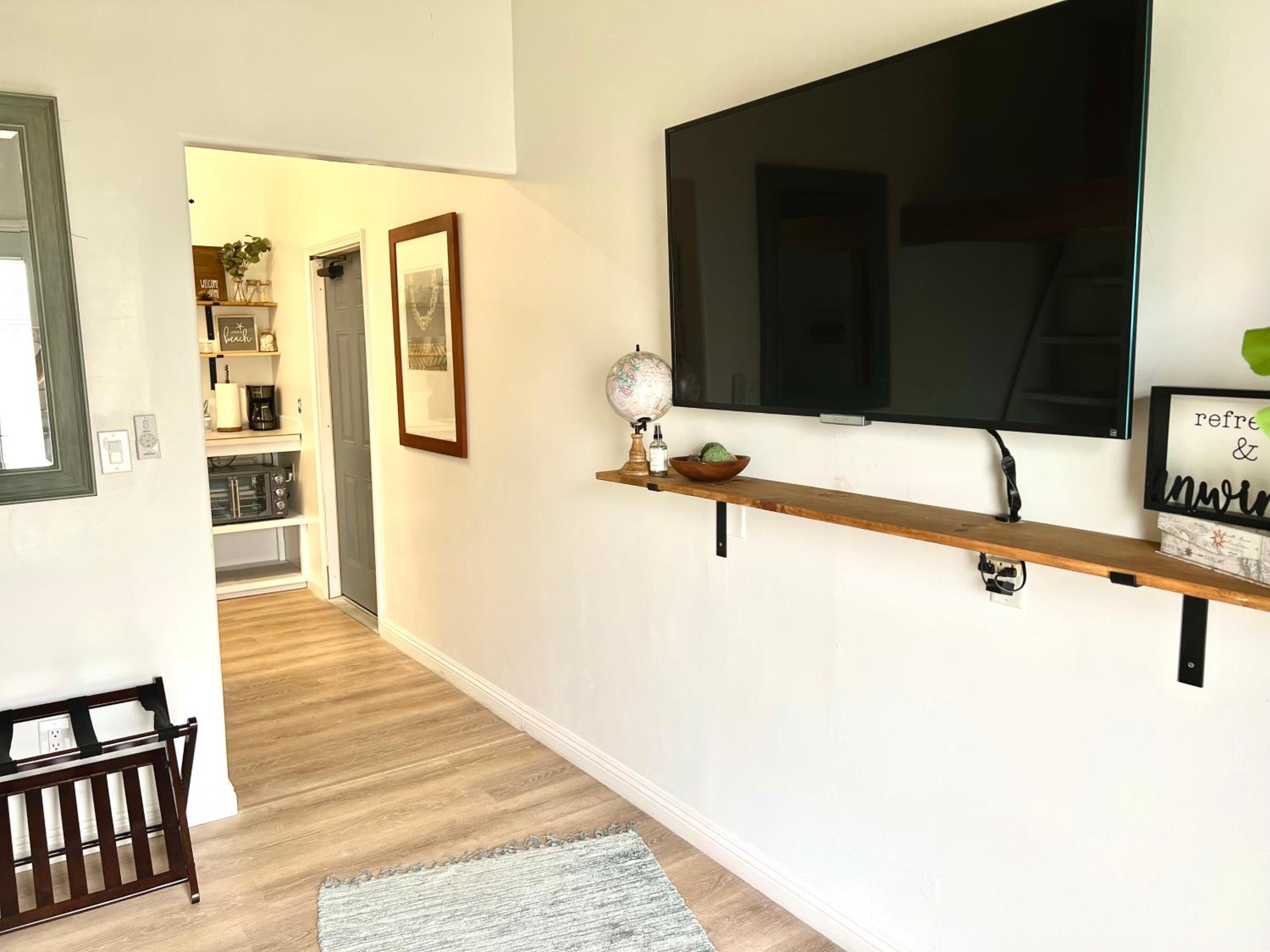 Hale ‘Aina (Country Cottage) view 4