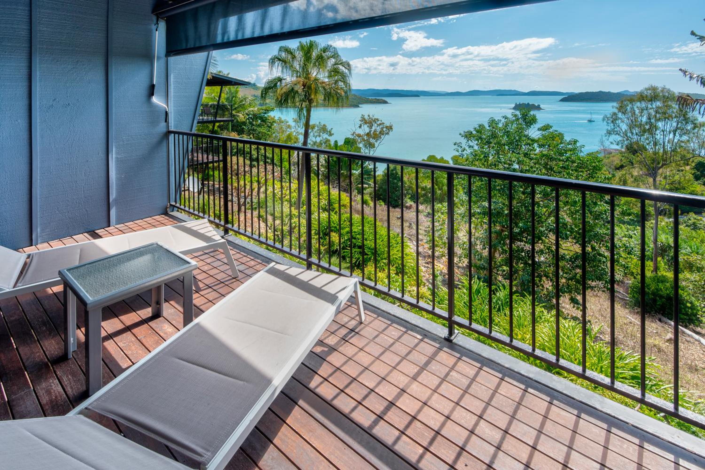 Panorama Apartments on Hamilton Island by HIHA