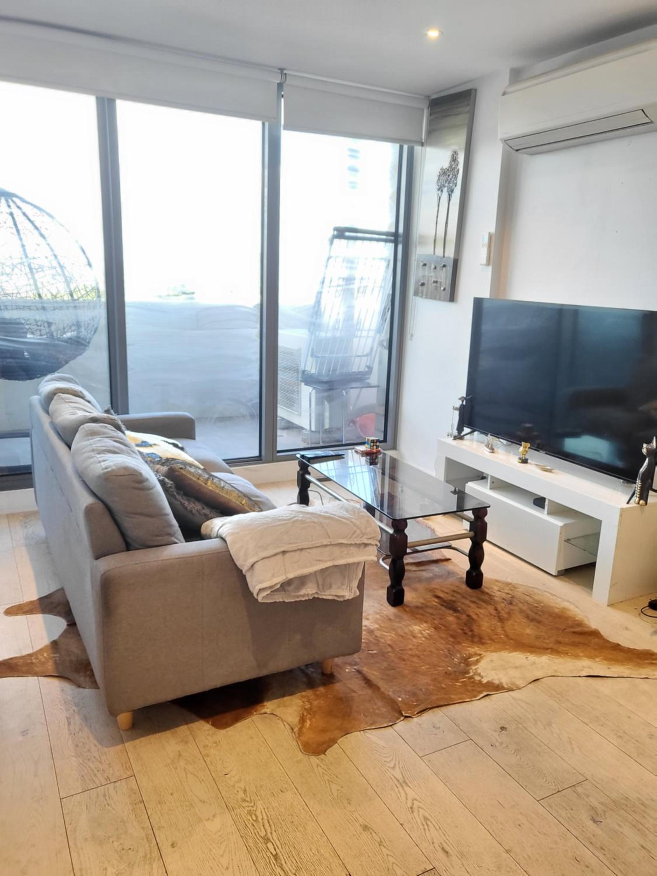 1 BEDROOM STUNNING VIEW APARTMENT