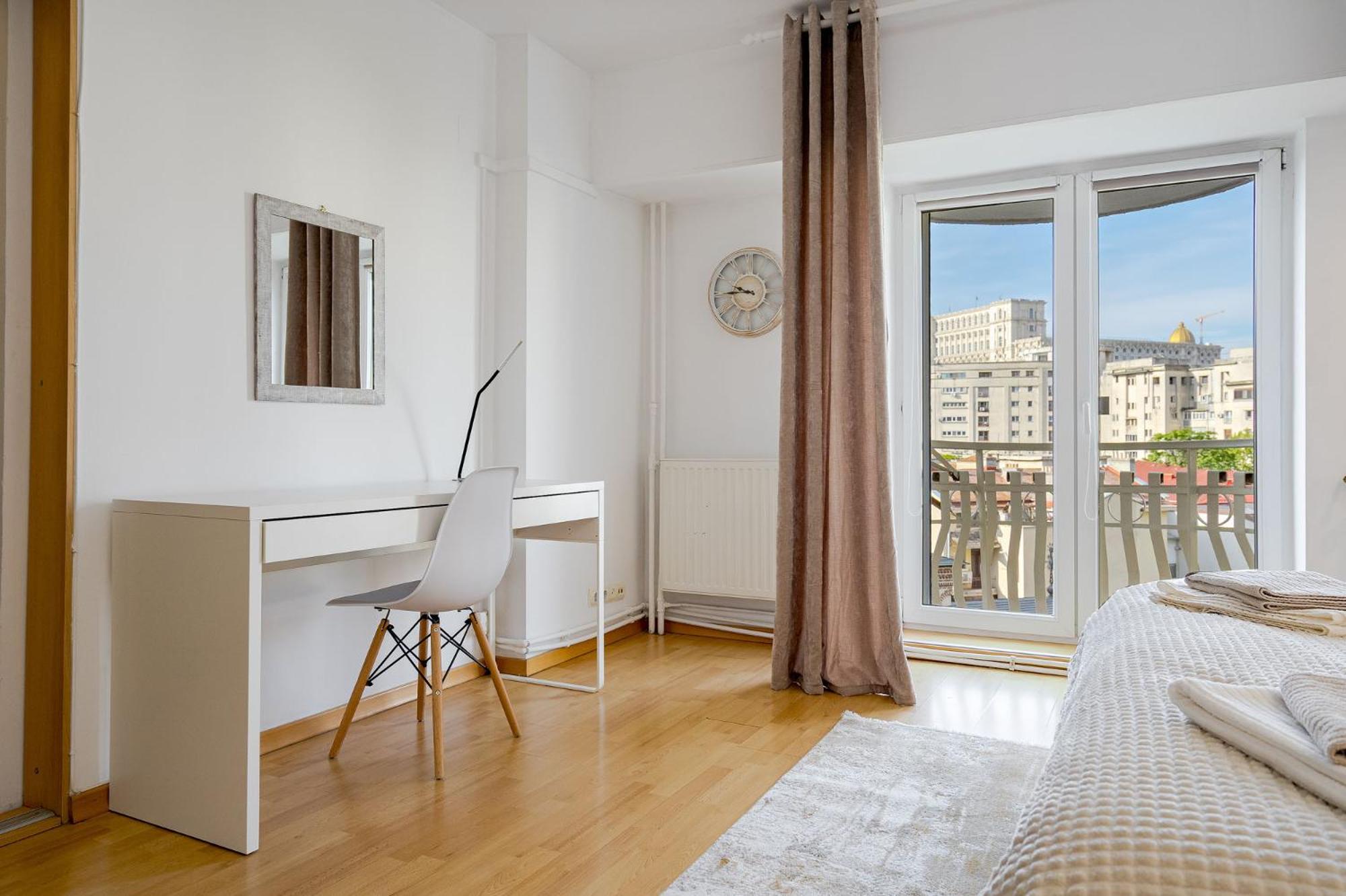 Old City Center River View-4BR-Parliament-Metro-Park
