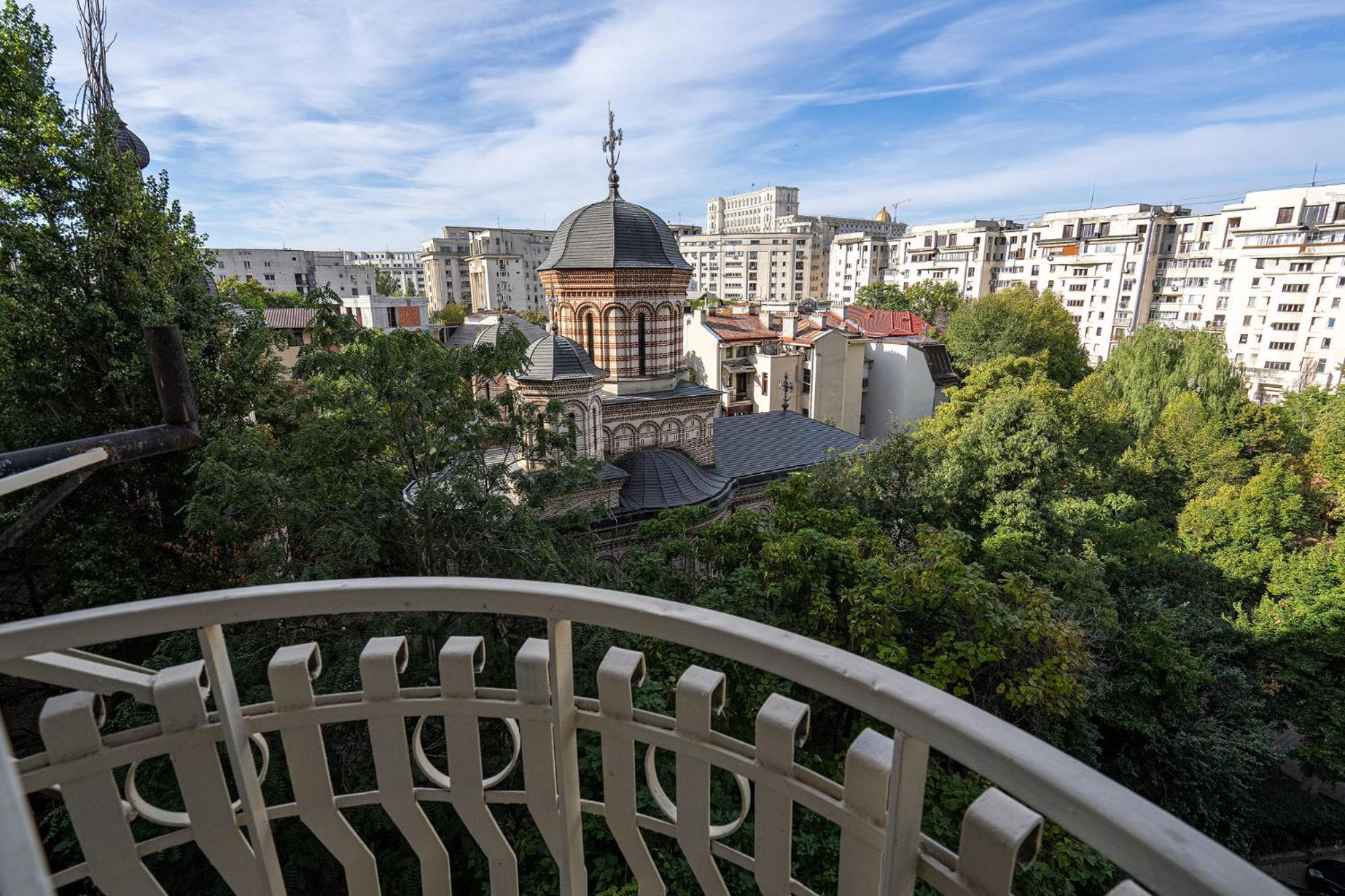 Old City Center River View-4BR-Parliament-Metro-Park