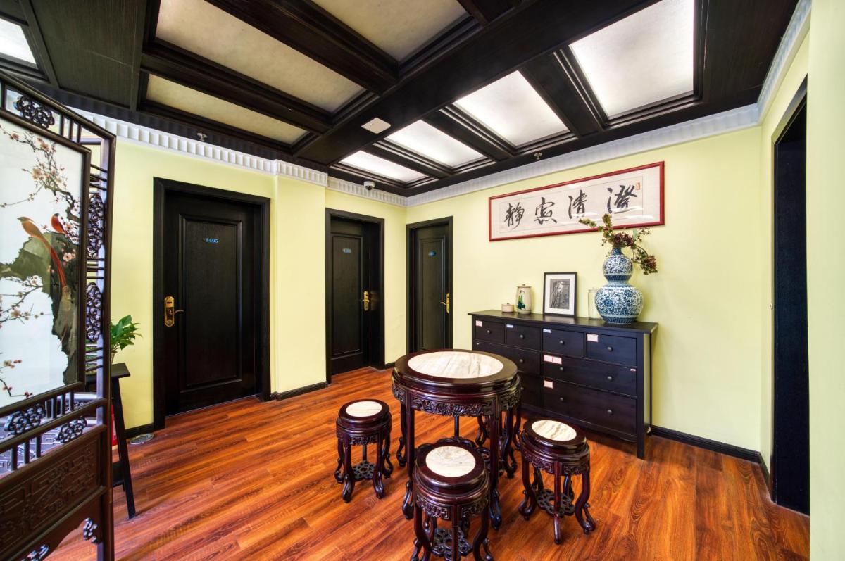 Men Tang Hotel