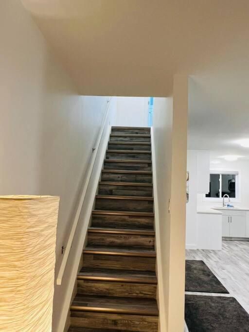Walking distance to St Boniface, easy parking