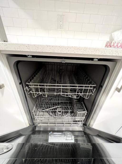 Walking distance to St Boniface, easy parking