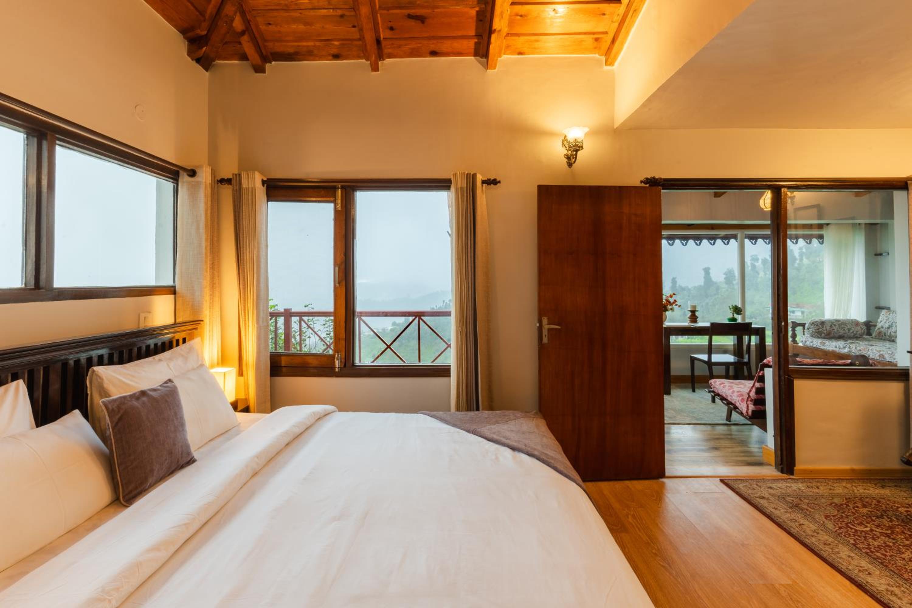 SaffronStays The Clairmont Cottage,Mukteshwar view 5