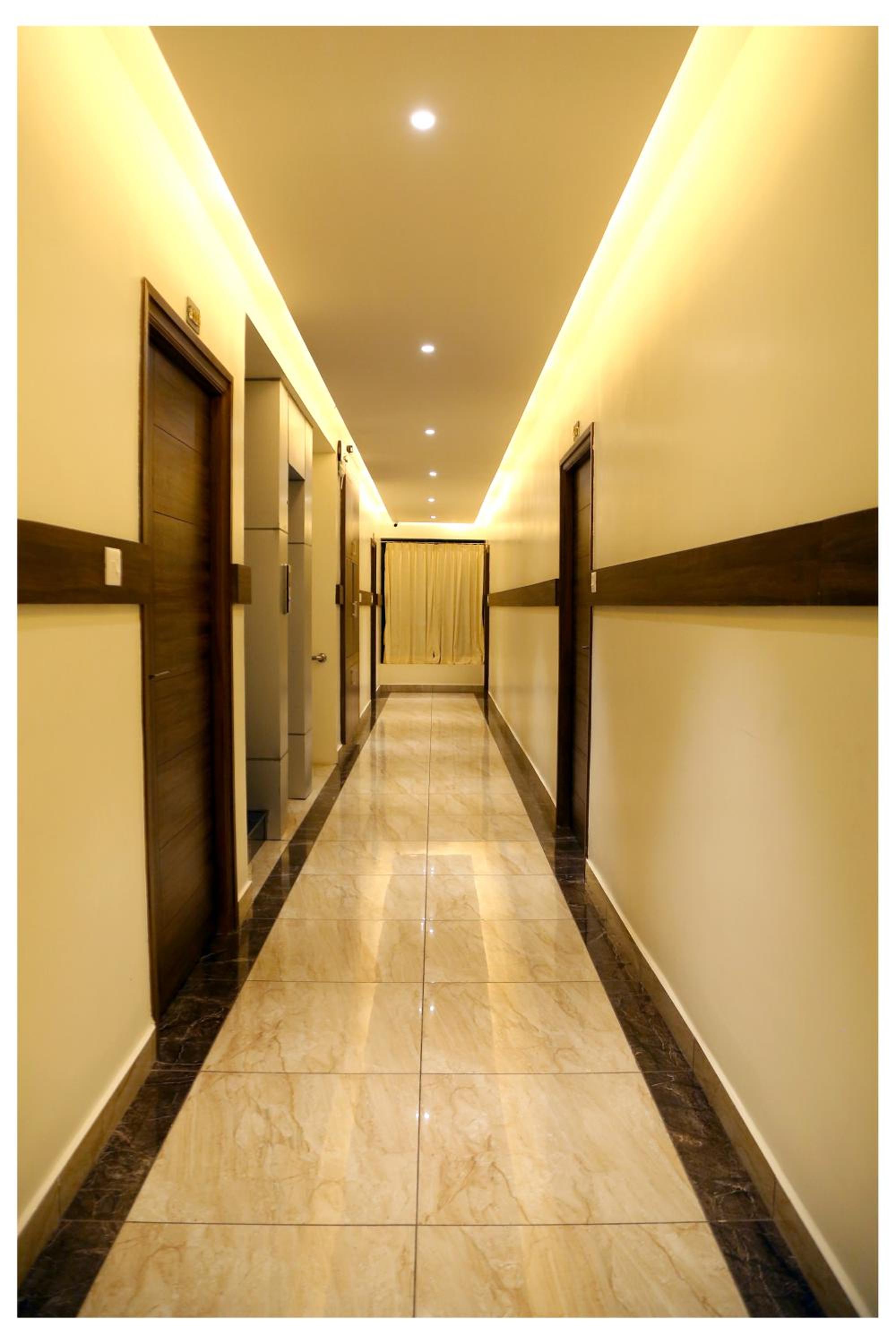Starwin Residency