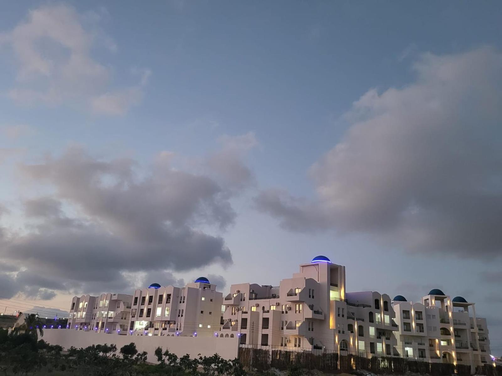 Santorini North Coast Resort is not for Egyptian singles