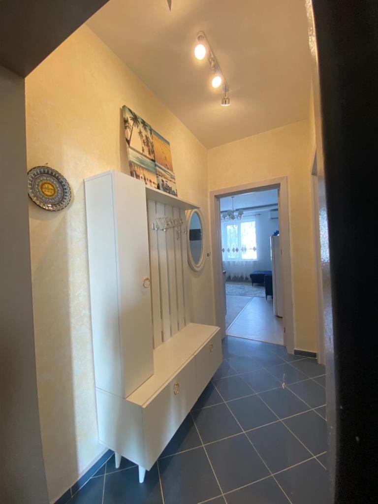 Bluemoon-Apartment with Parking
