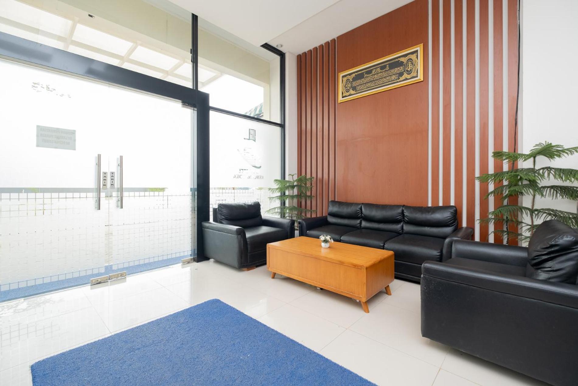 RedLiving Syariah Apartemen MKostel - Tower A1 Kencana Loka view 2