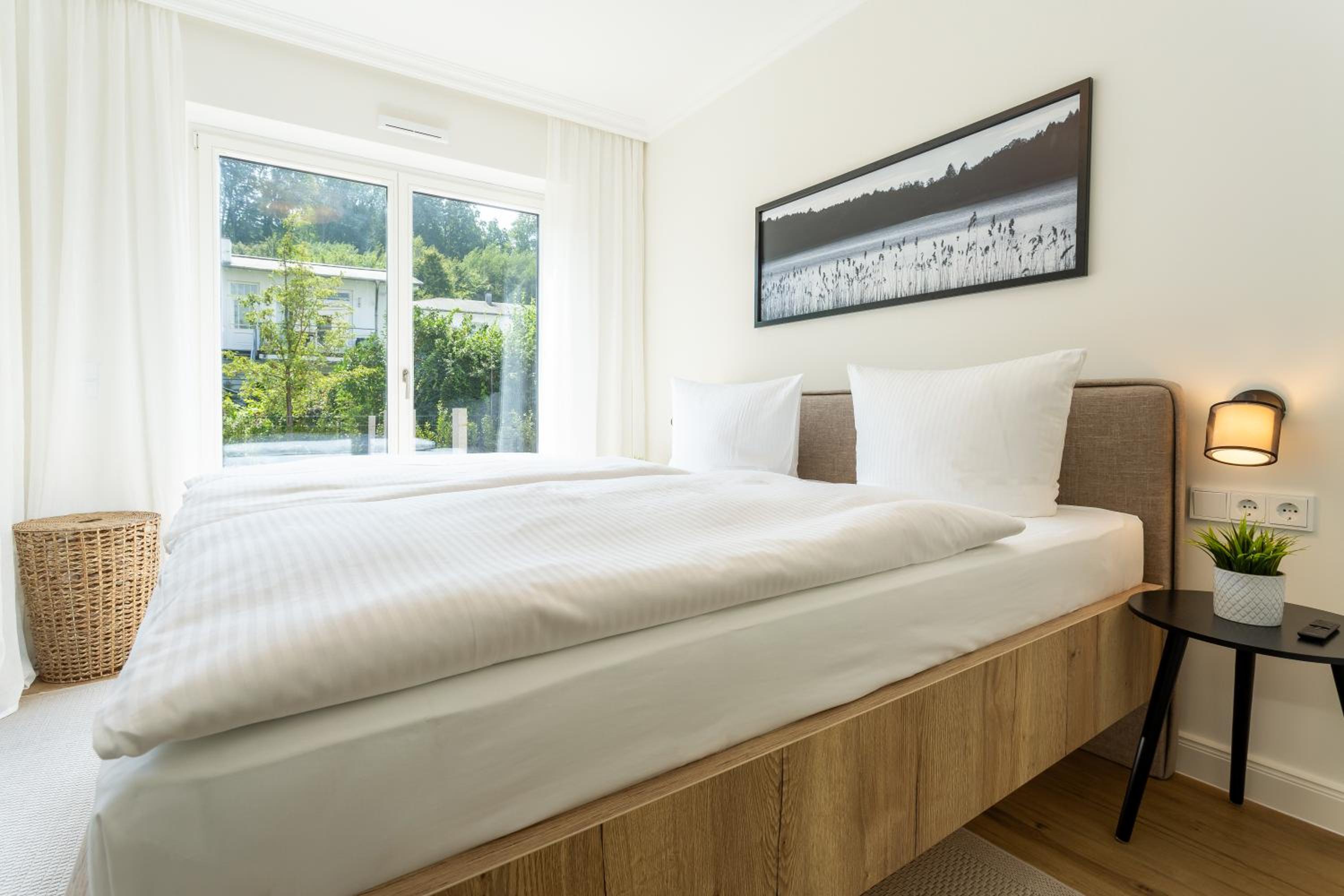 Villa Chloe Binz Appartements exklusiv in Top Lage mit Strandkorb am Strand