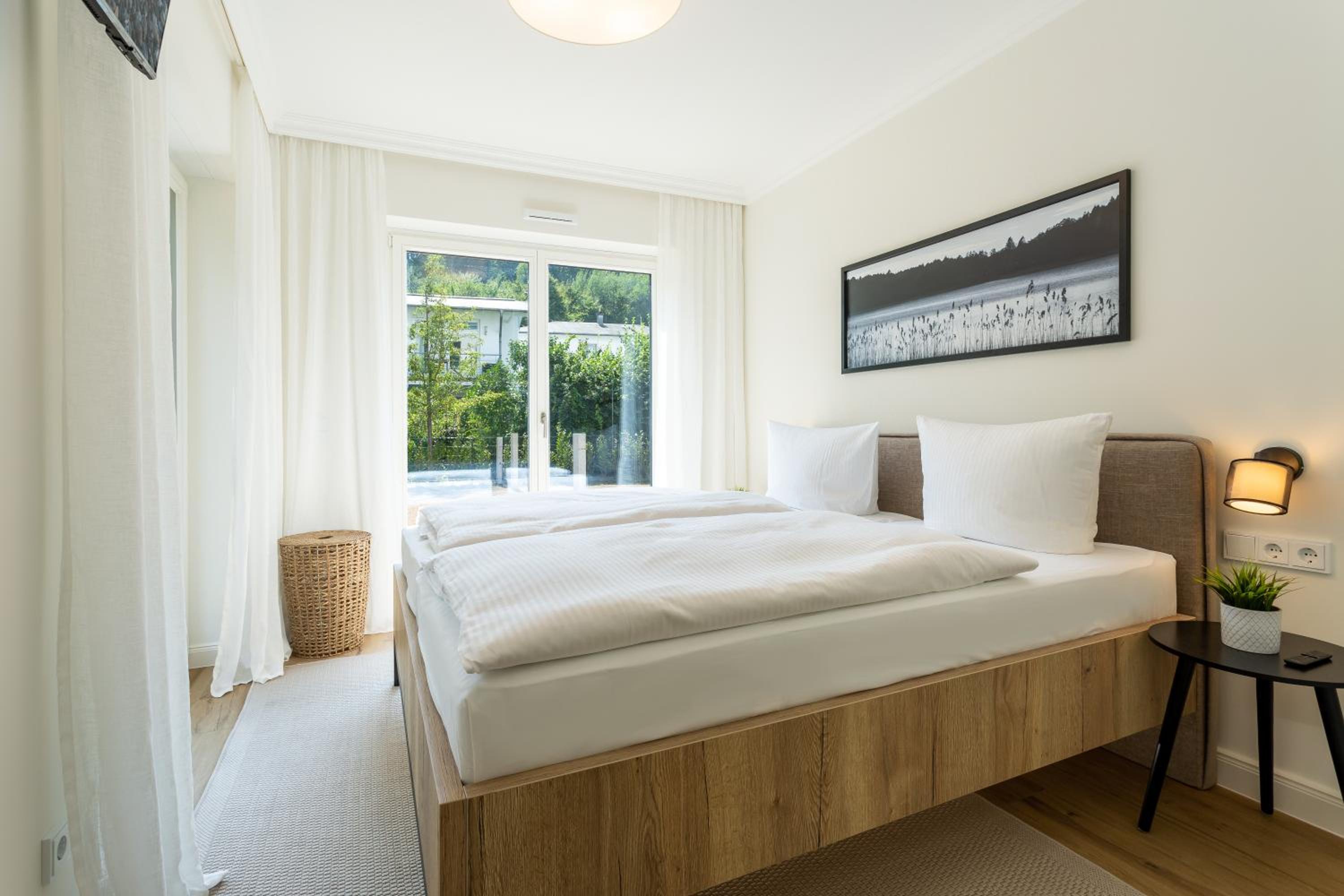 Villa Chloe Binz Appartements exklusiv in Top Lage mit Strandkorb am Strand