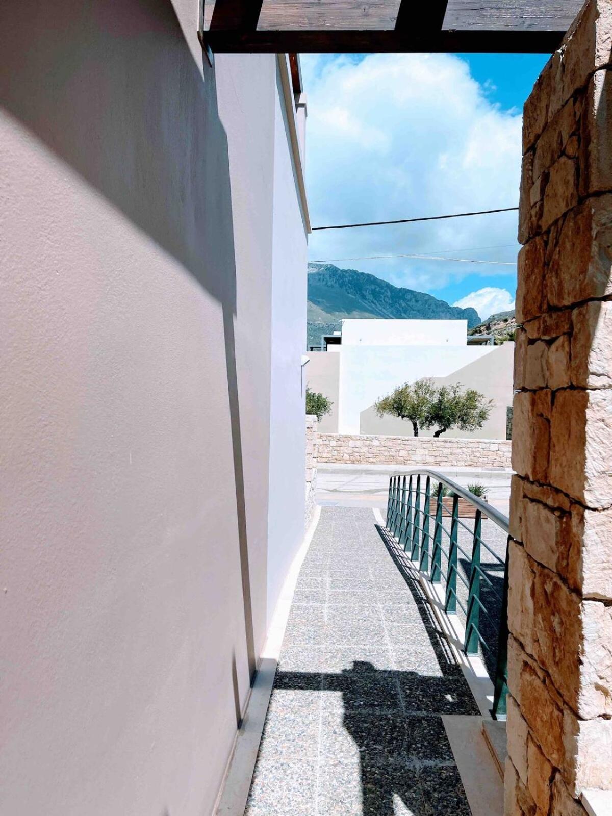 Annamaria Sea Side View Studio- 25m From The Beac