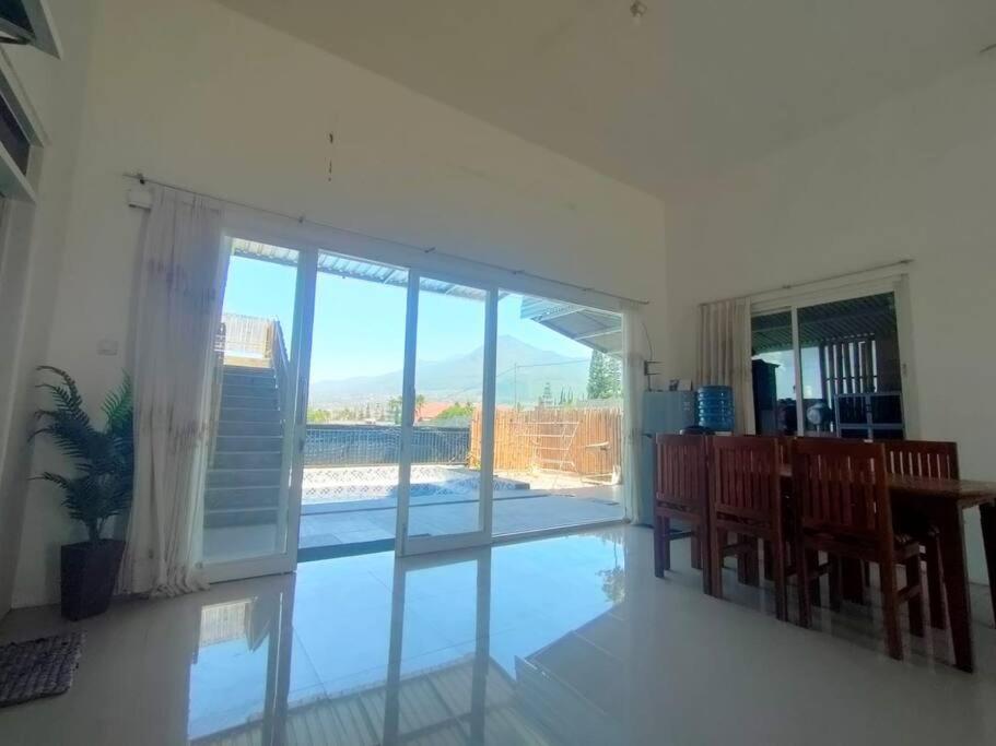 Raden Homestay